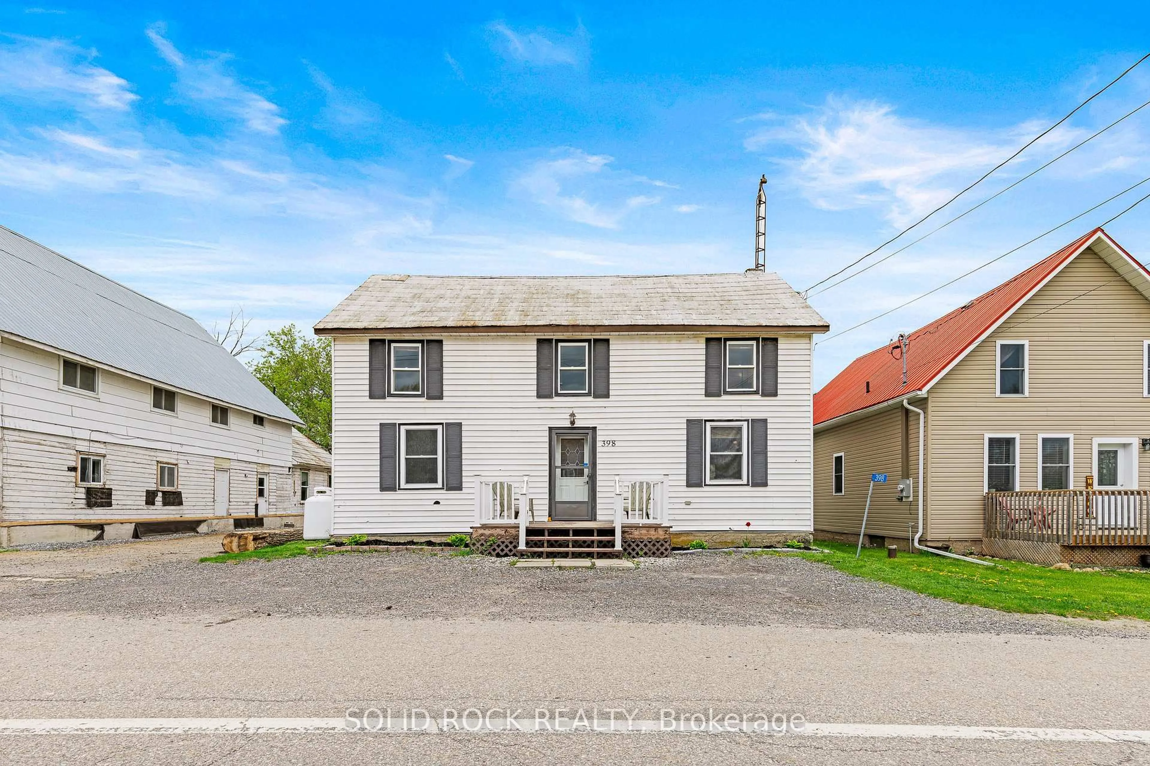 Unknown for 398 Lyndhurst Rd, Leeds and the Thousand Islands Ontario K0E 1N0