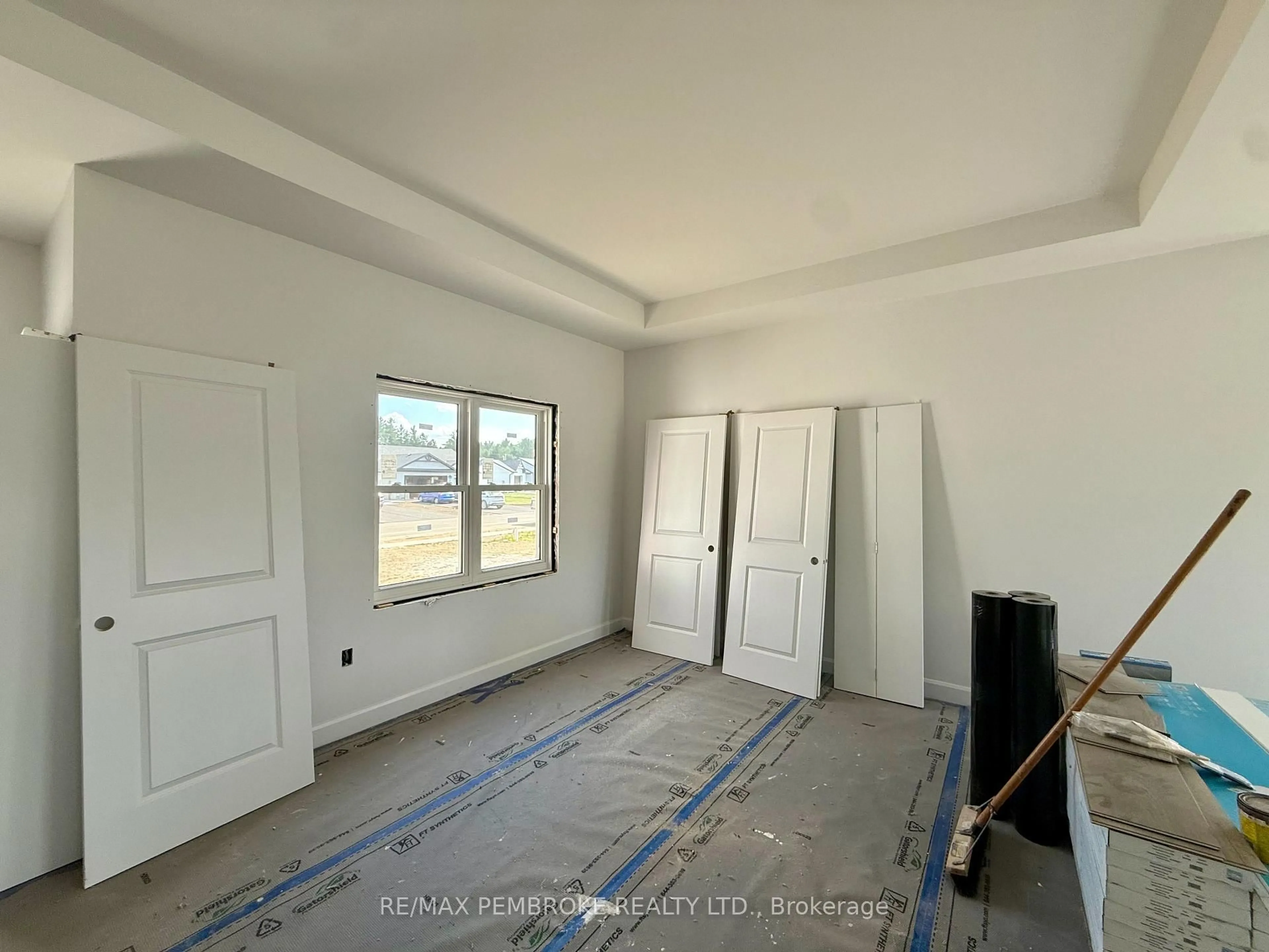 A pic of a room for 14 Durant St, Petawawa Ontario K8H 0G2