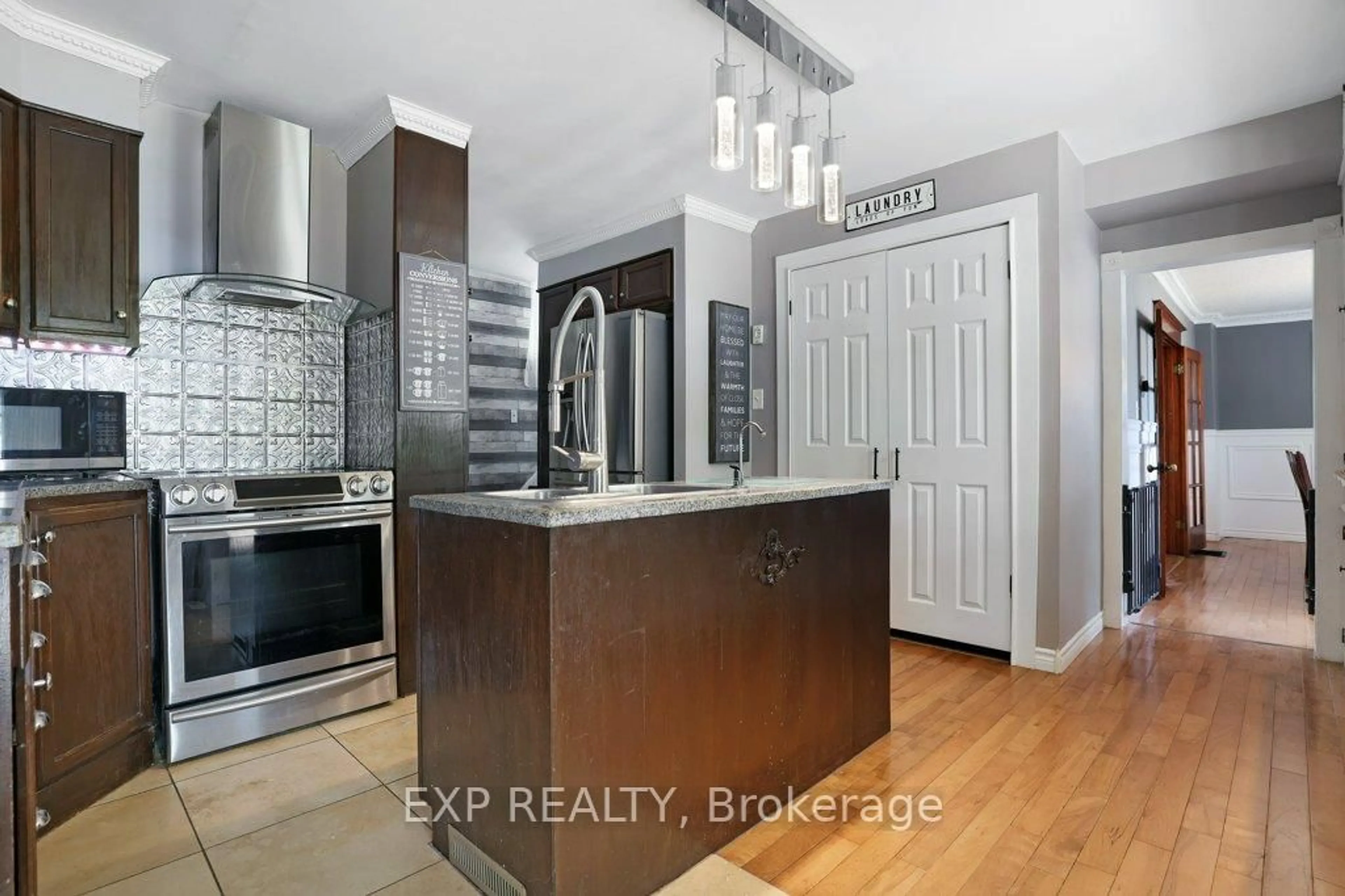 Open concept kitchen, unknown for 79 County Rd 5 Rd, Front of Yonge Ontario K0E 1R0