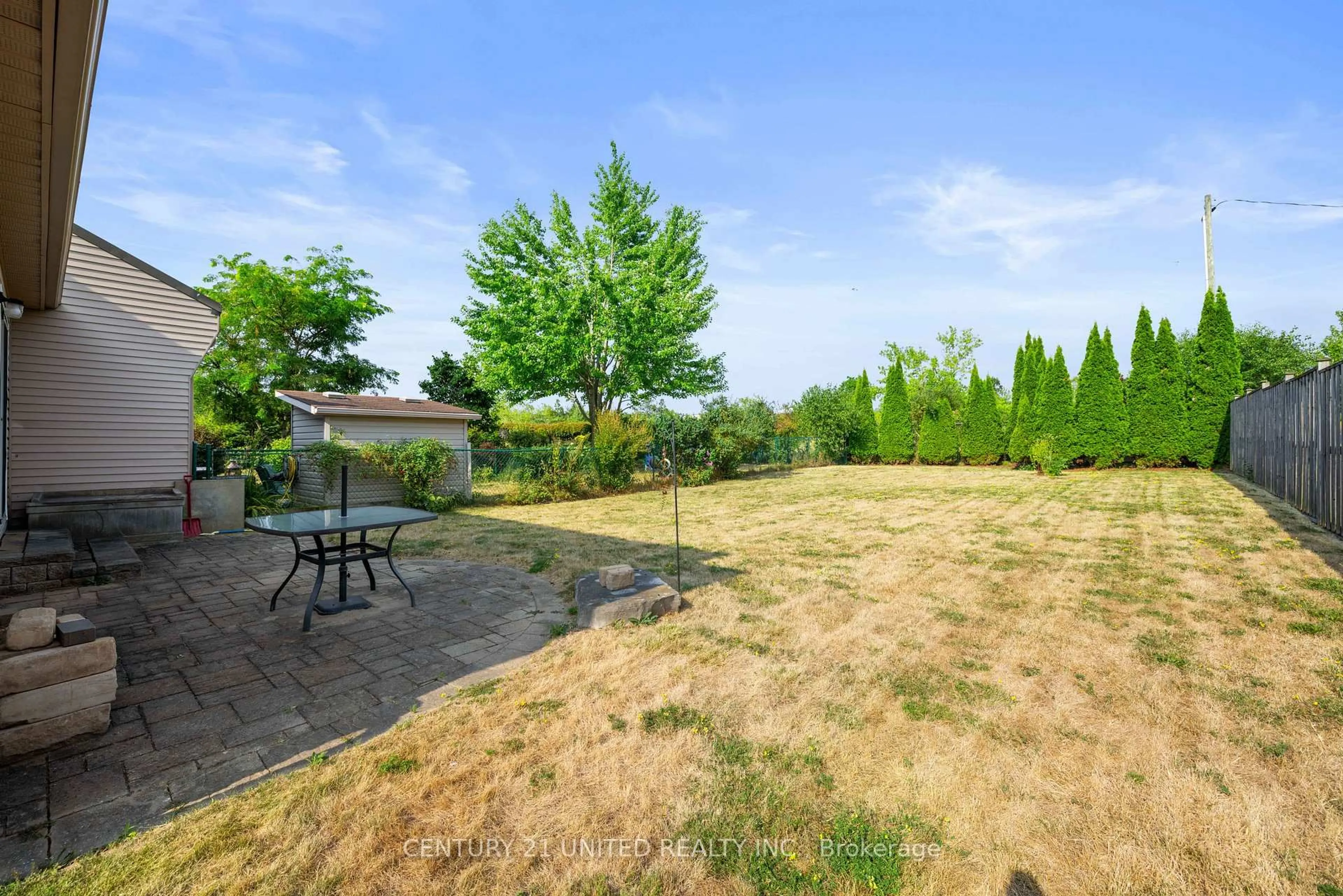 Patio, unknown for 1489 Tamblin Way, Peterborough West Ontario K9K 2L9