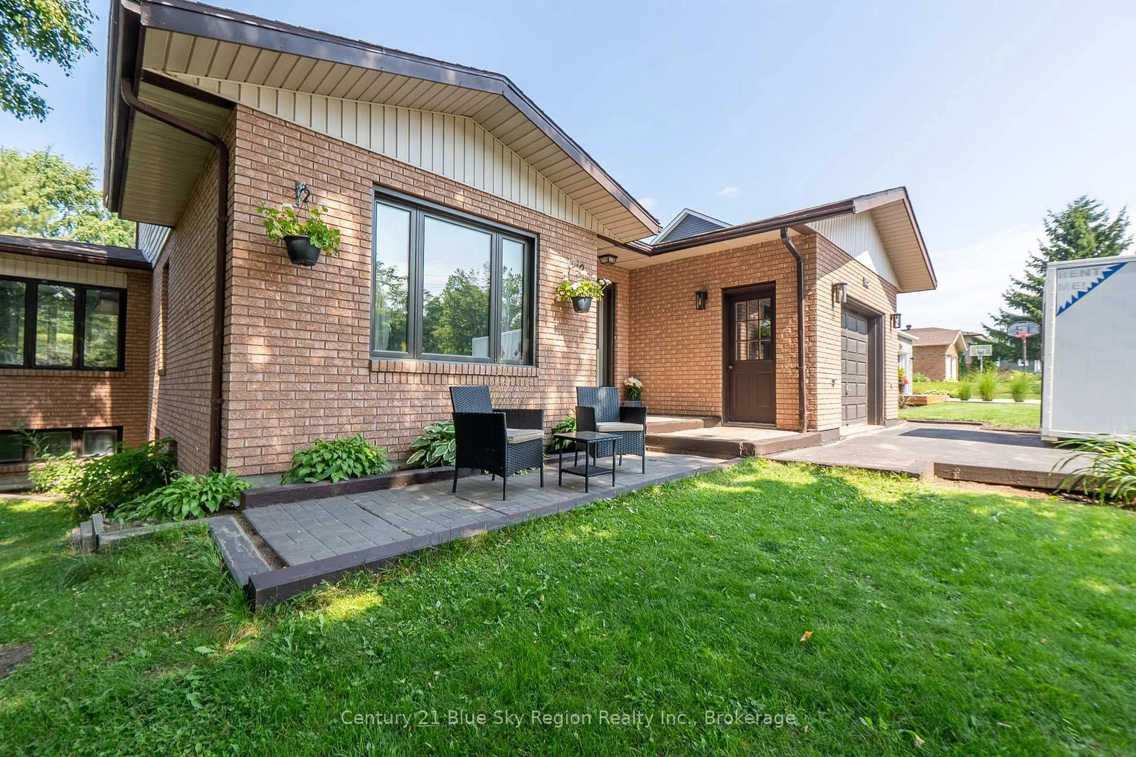 Home with brick exterior material, street for 832 Airport Rd, North Bay Ontario P1C 1A2