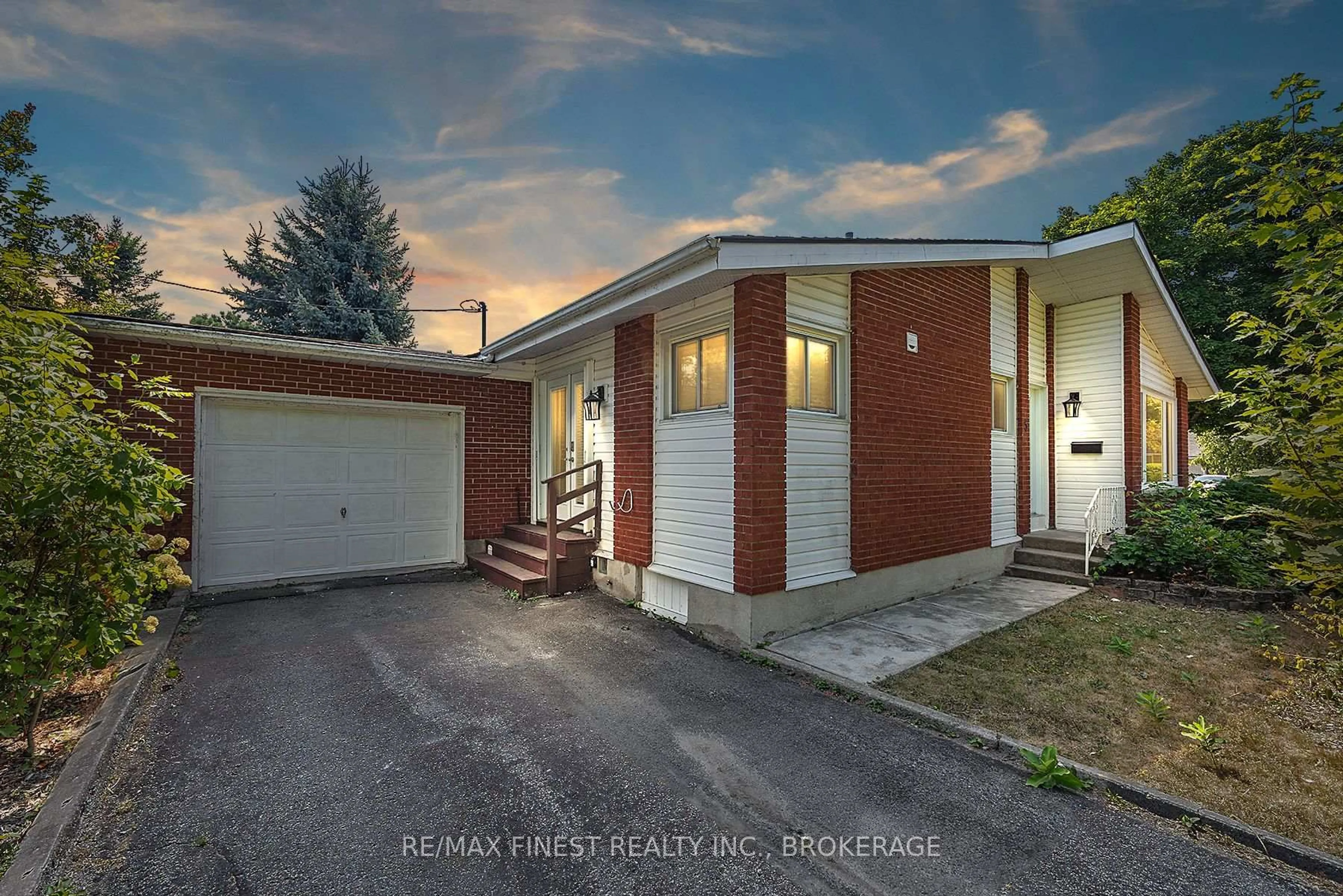 A pic from outside/outdoor area/front of a property/back of a property/a pic from drone, street for 5 MICHAEL GRASS Cres, Kingston Ontario K7M 2W2