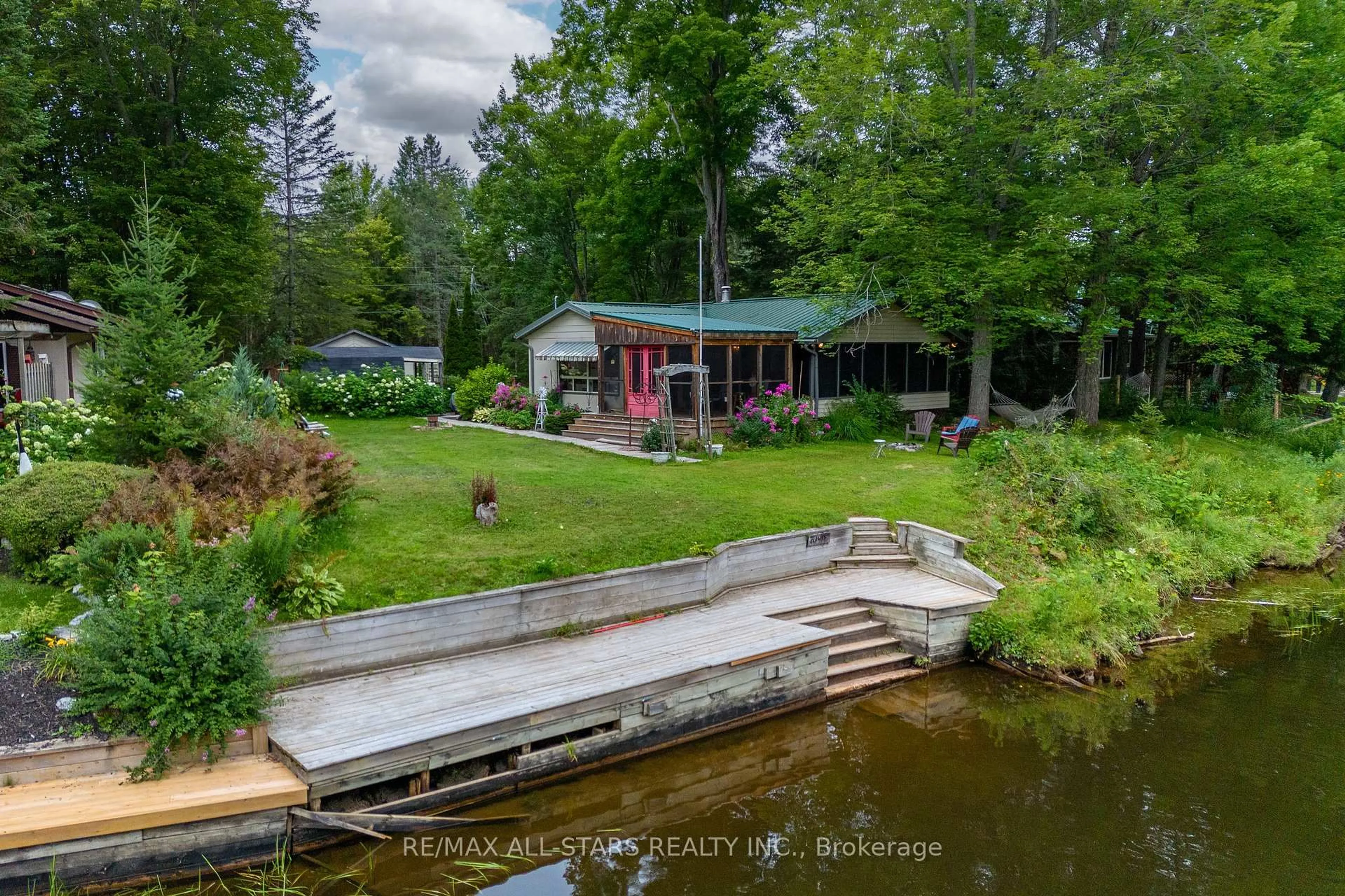 A pic from outside/outdoor area/front of a property/back of a property/a pic from drone, water/lake/river/ocean view for 357 Southam Dr, Kawartha Lakes Ontario K0M 1N0
