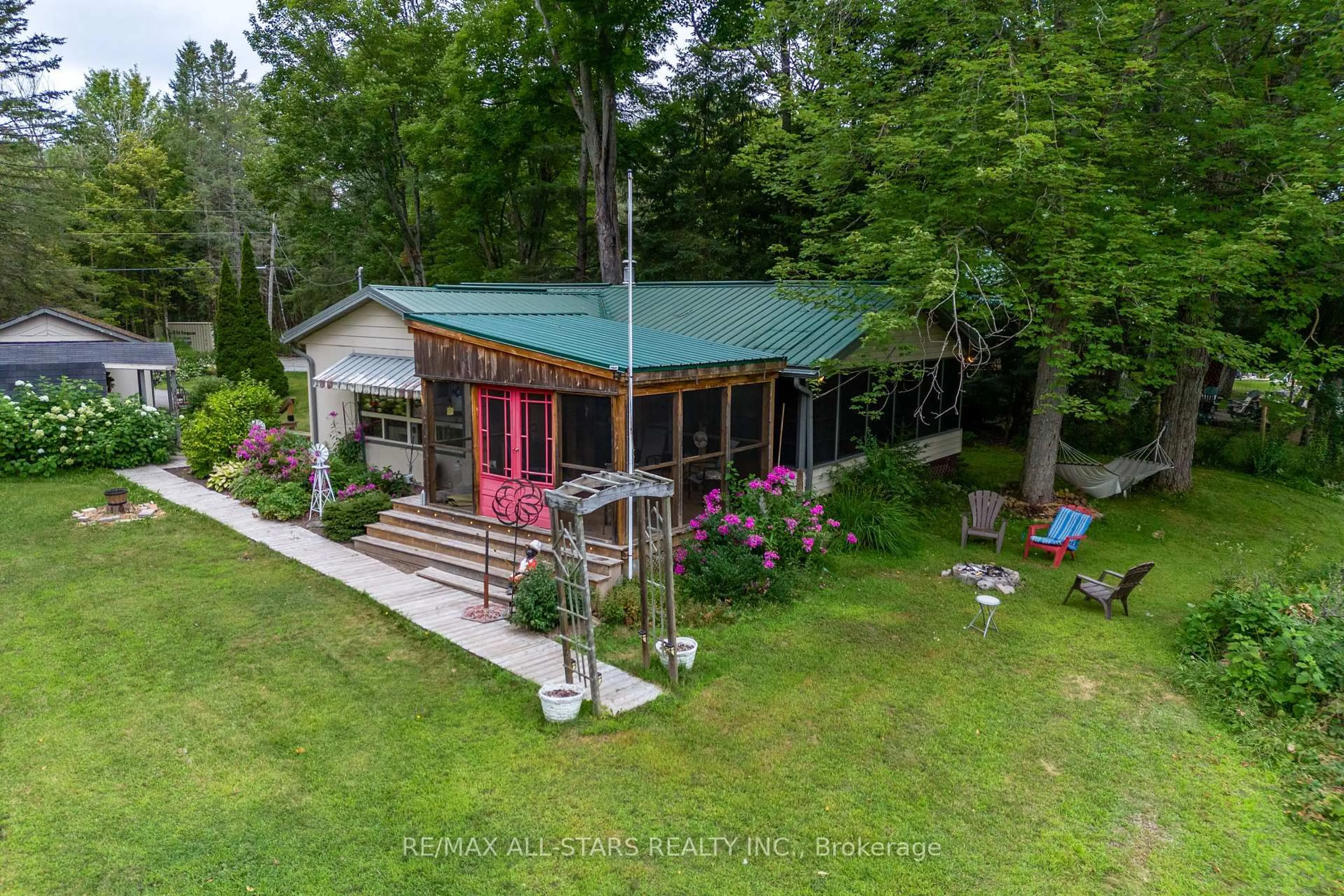 A pic from outside/outdoor area/front of a property/back of a property/a pic from drone, water/lake/river/ocean view for 357 Southam Dr, Kawartha Lakes Ontario K0M 1N0