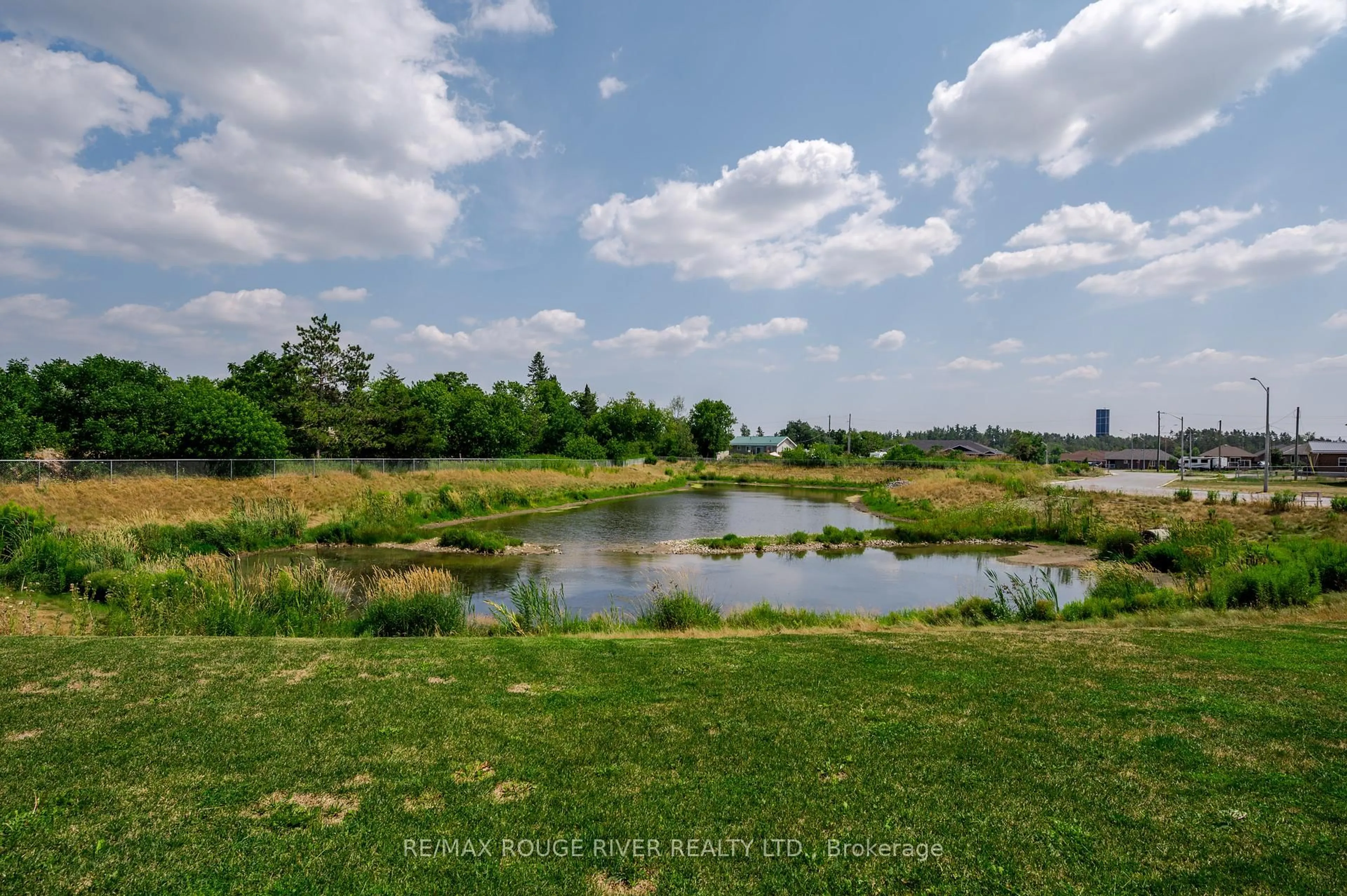 A pic from outside/outdoor area/front of a property/back of a property/a pic from drone, water/lake/river/ocean view for 87 Keeler Crt, Asphodel-Norwood Ontario K0L 2V0