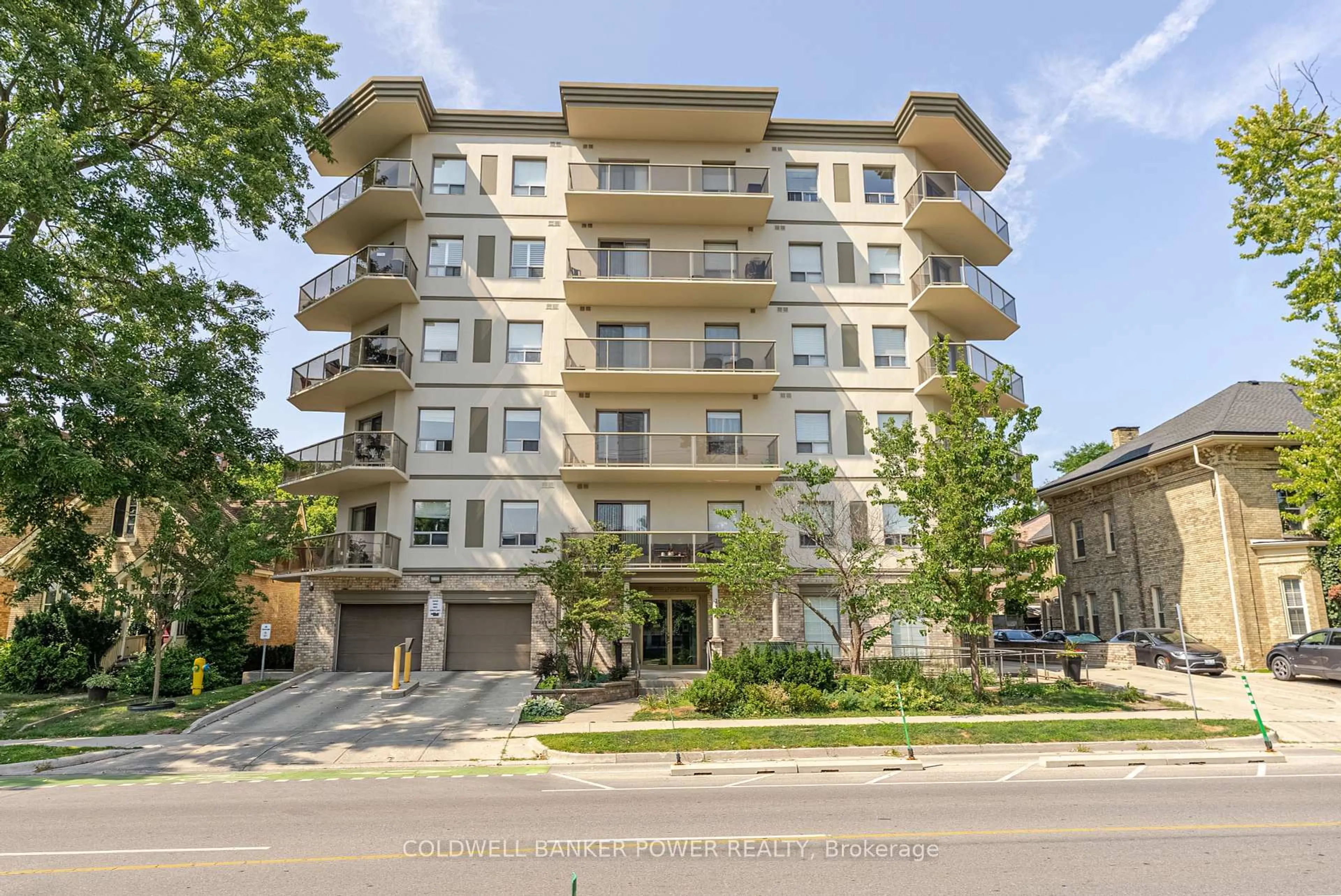 Unknown for 435 Colborne St #503, London East Ontario N6B 2T2