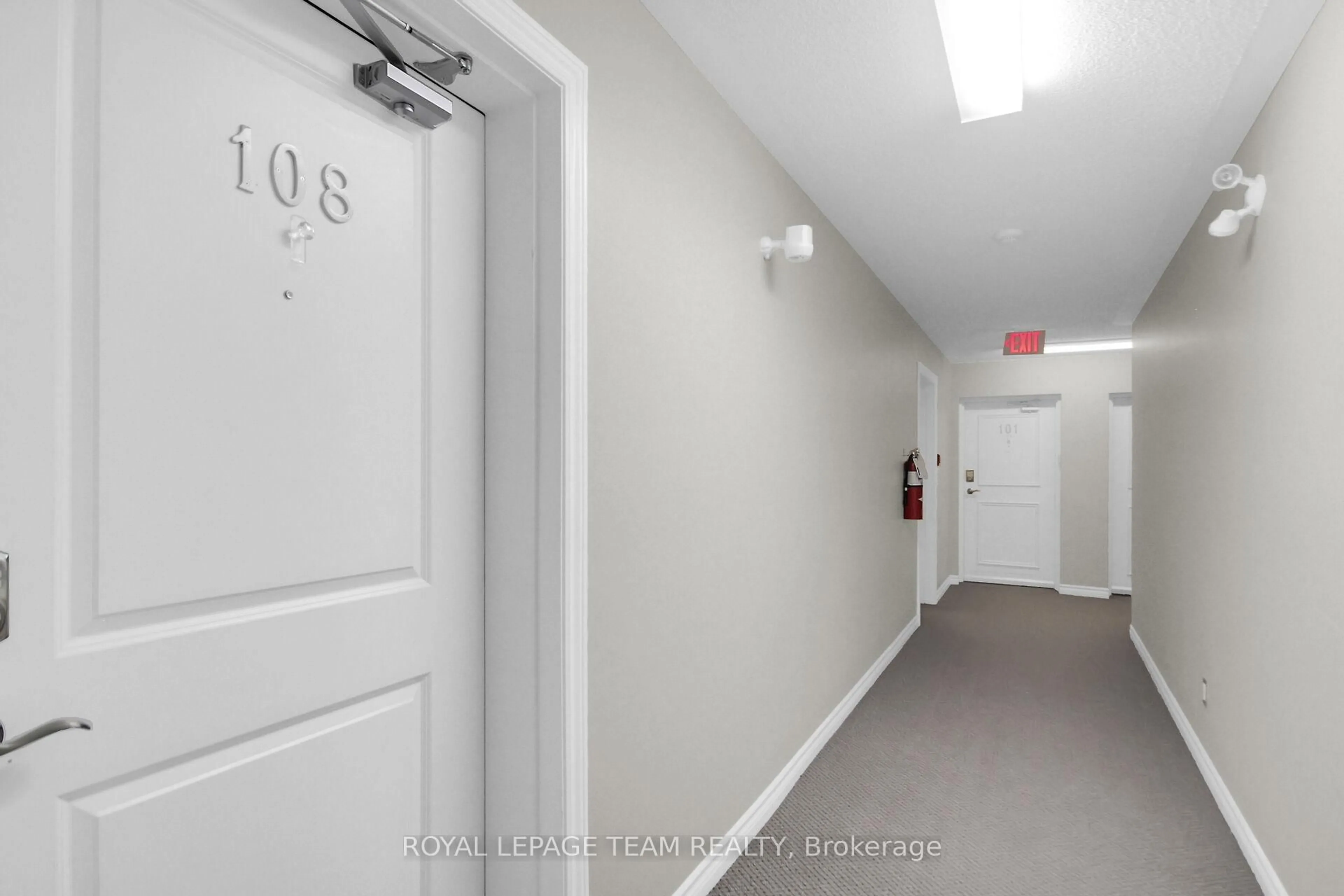 Unknown for 476 Church St #108, Russell Ontario K4R 0C2