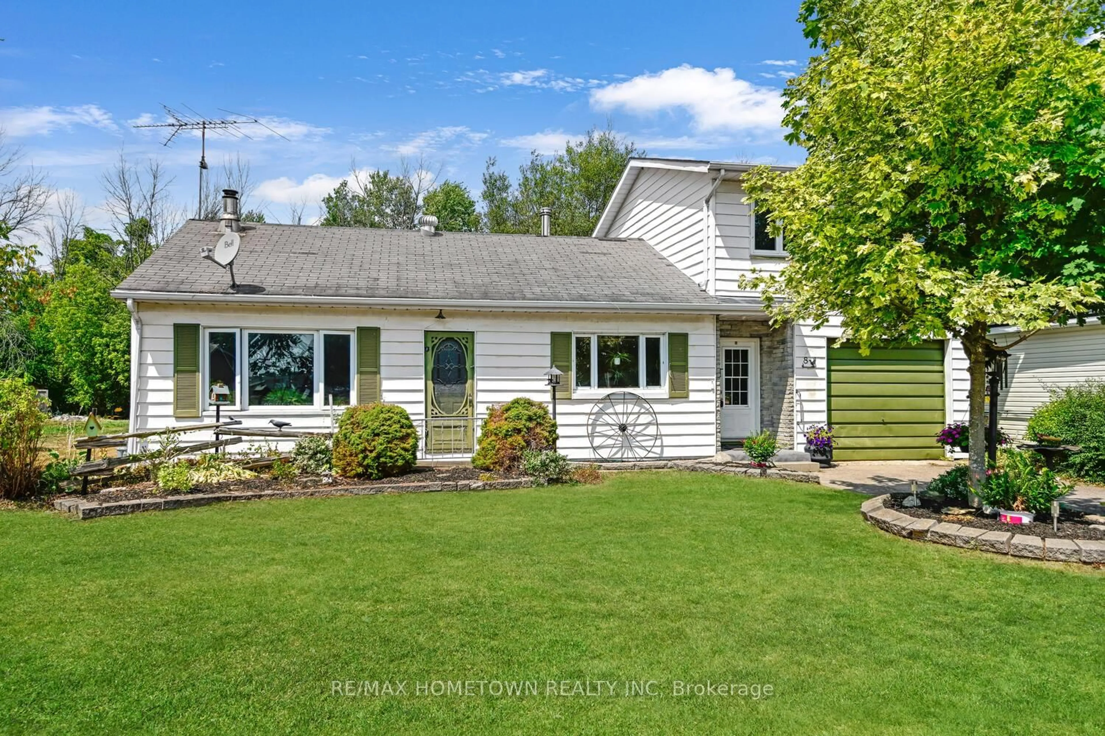 A pic from outside/outdoor area/front of a property/back of a property/a pic from drone, unknown for 8 WILTSE St, Athens Ontario K0E 1B0