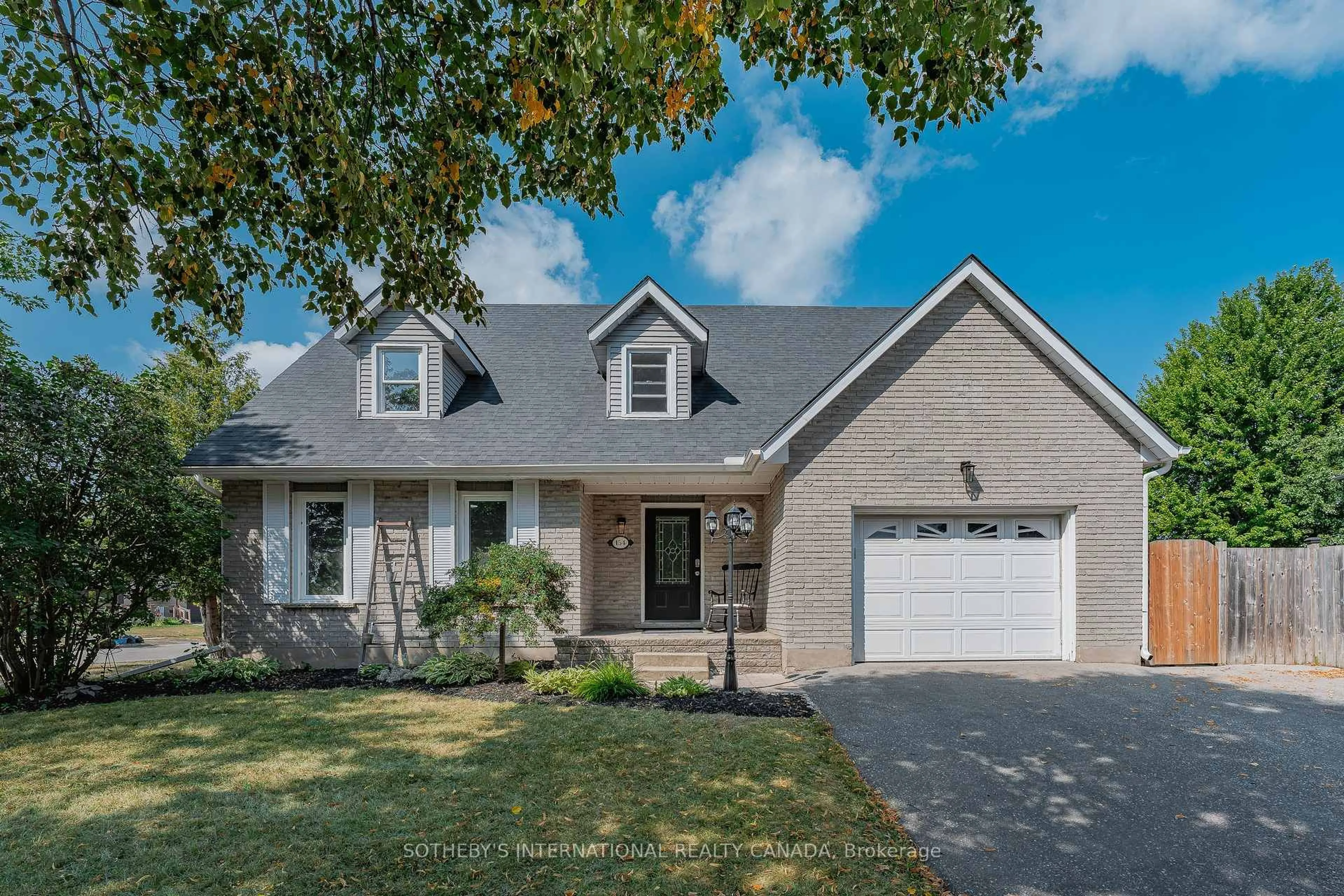 Home with brick exterior material, street for 154 Covington Cres, Kitchener Ontario N2N 2X4