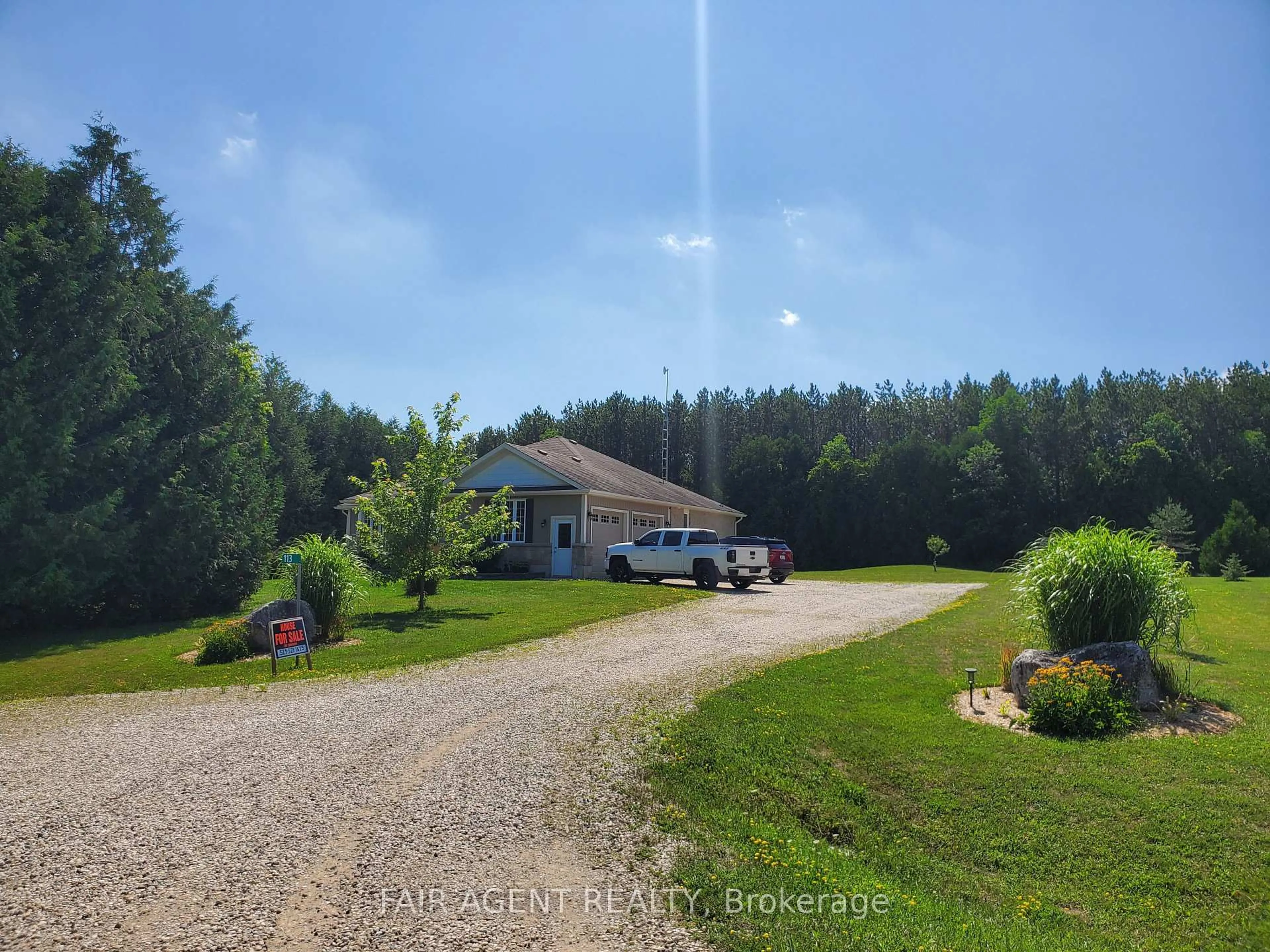 A pic from outside/outdoor area/front of a property/back of a property/a pic from drone, unknown for 113 Scotts Hill Rd, West Grey Ontario N4N 3B8