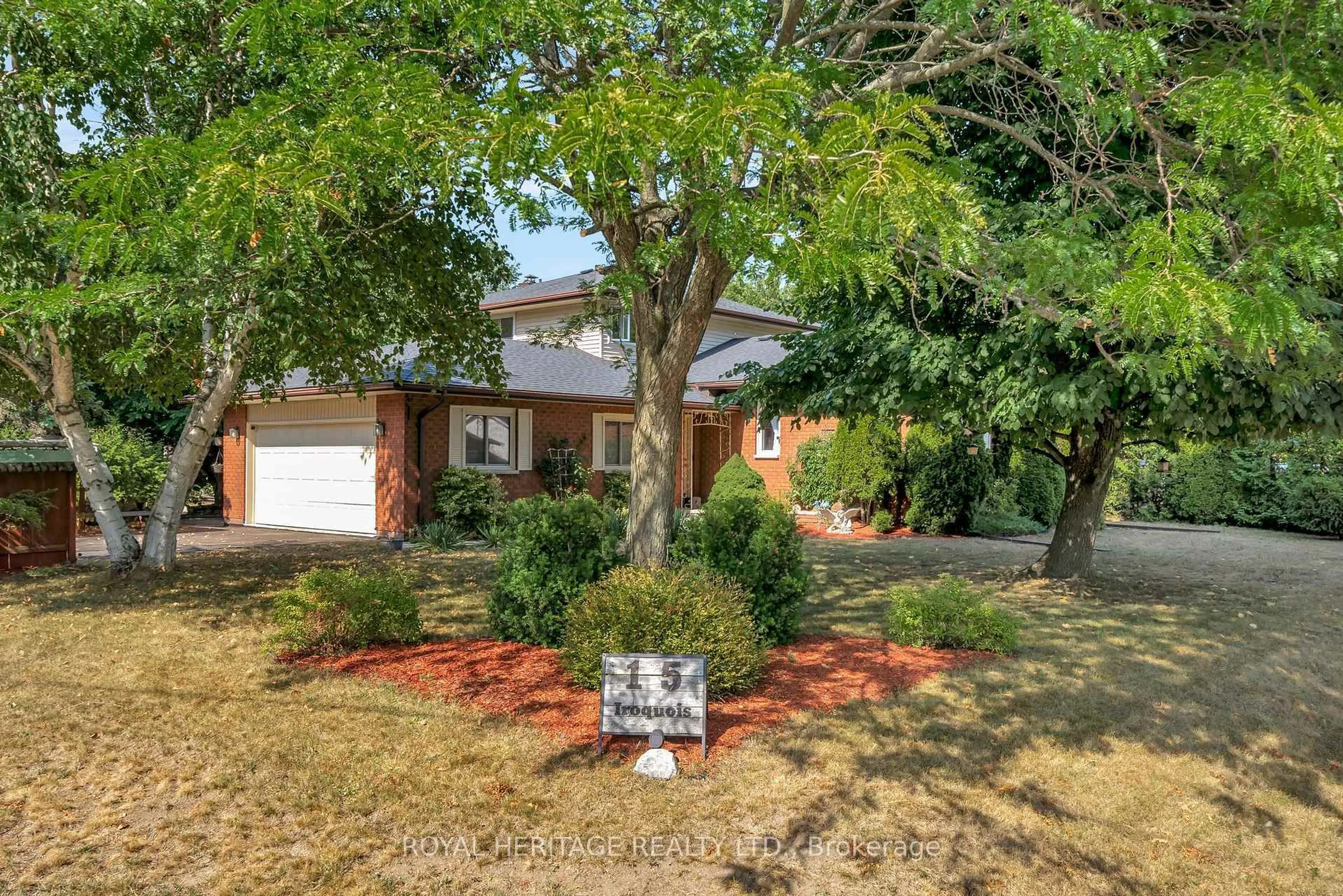 Home with brick exterior material, street for 15 Iroquois Ave, Brighton Ontario K0K 1H0