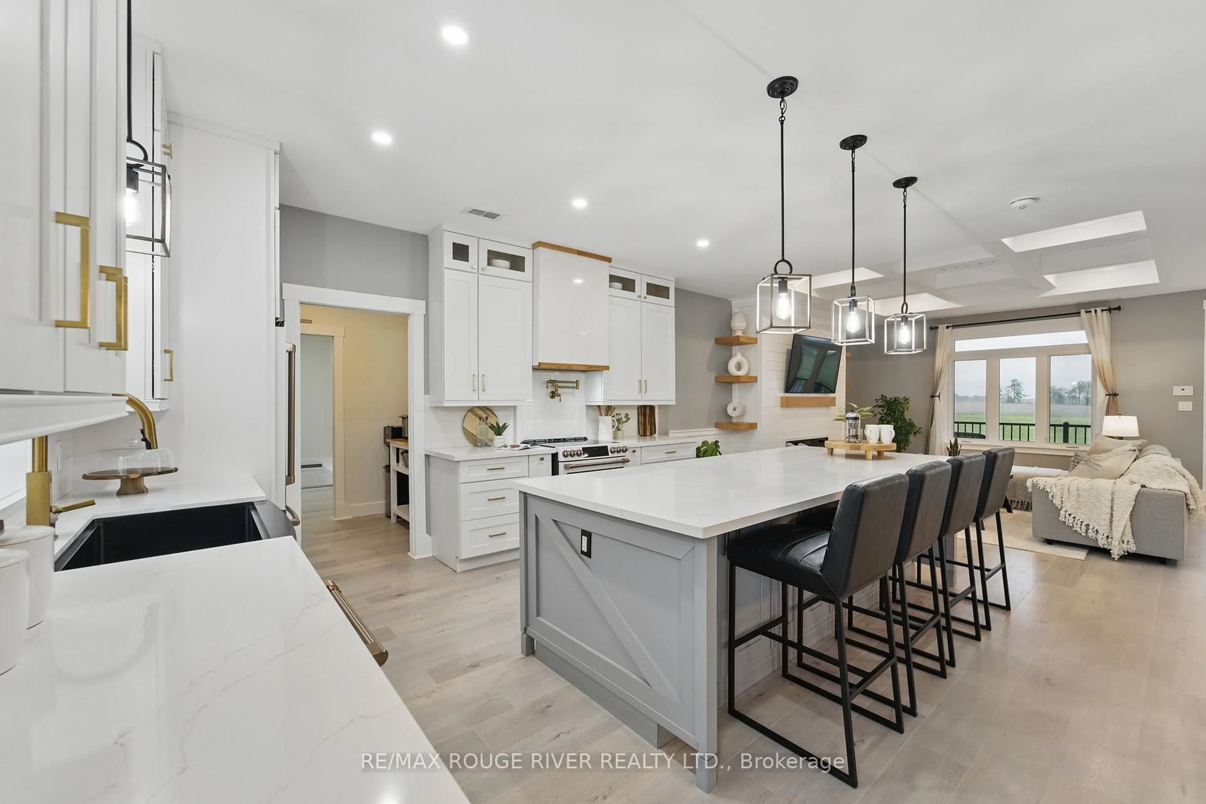 Open concept kitchen, ceramic/tile floor for 7942 COUNTY RD 45, Alnwick/Haldimand Ontario K0K 2X0