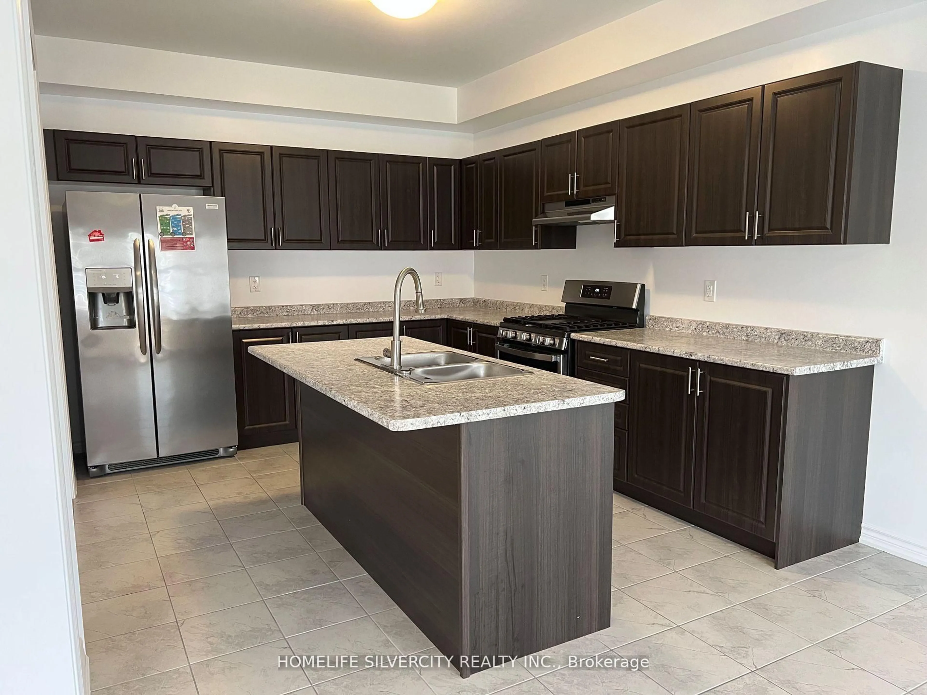 Open concept kitchen, ceramic/tile floor for 178 Seeley Ave, Southgate Ontario N0C 1B0