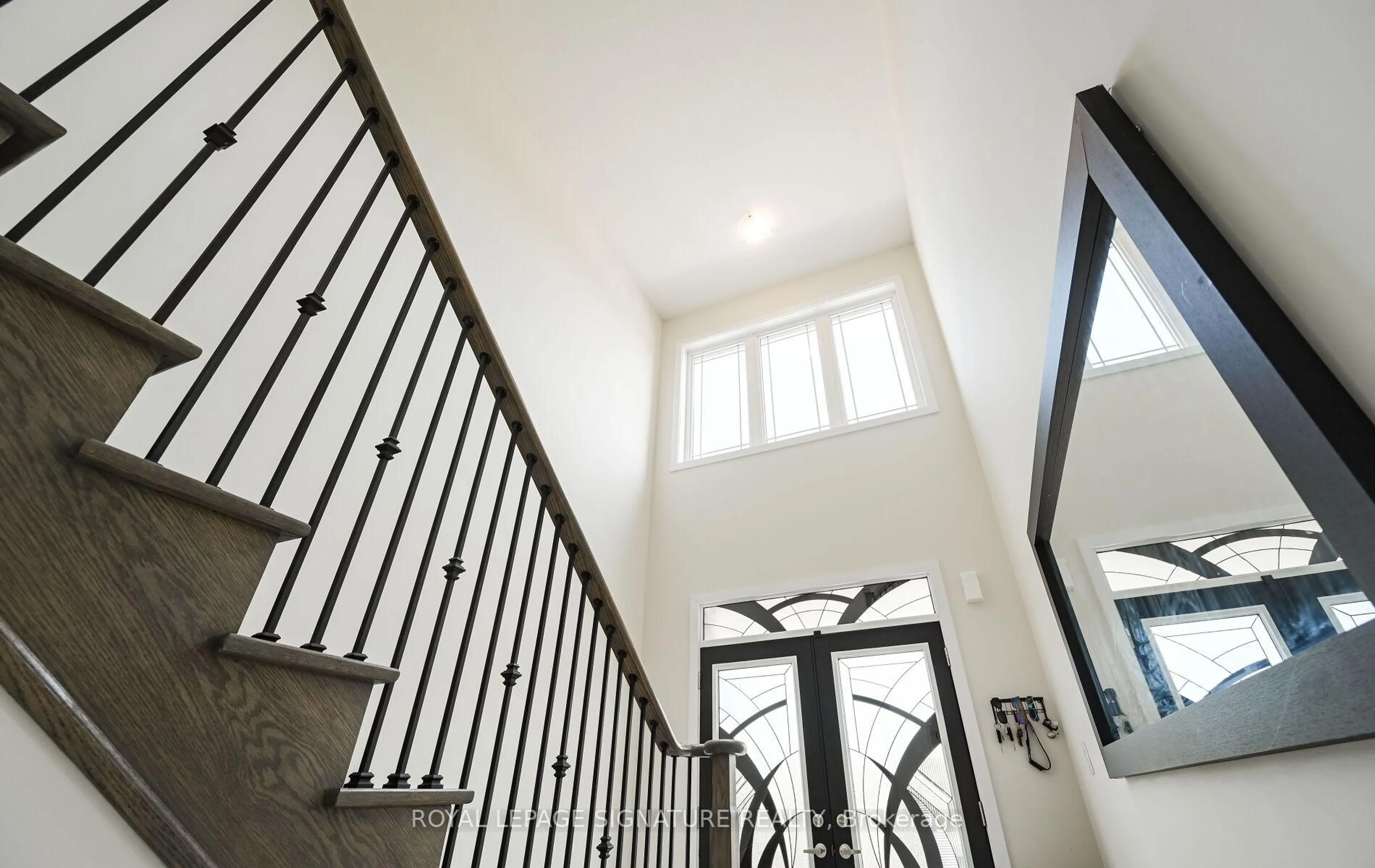 Stairs for 56 Lilac Circ, Haldimand Ontario N3W 0H6