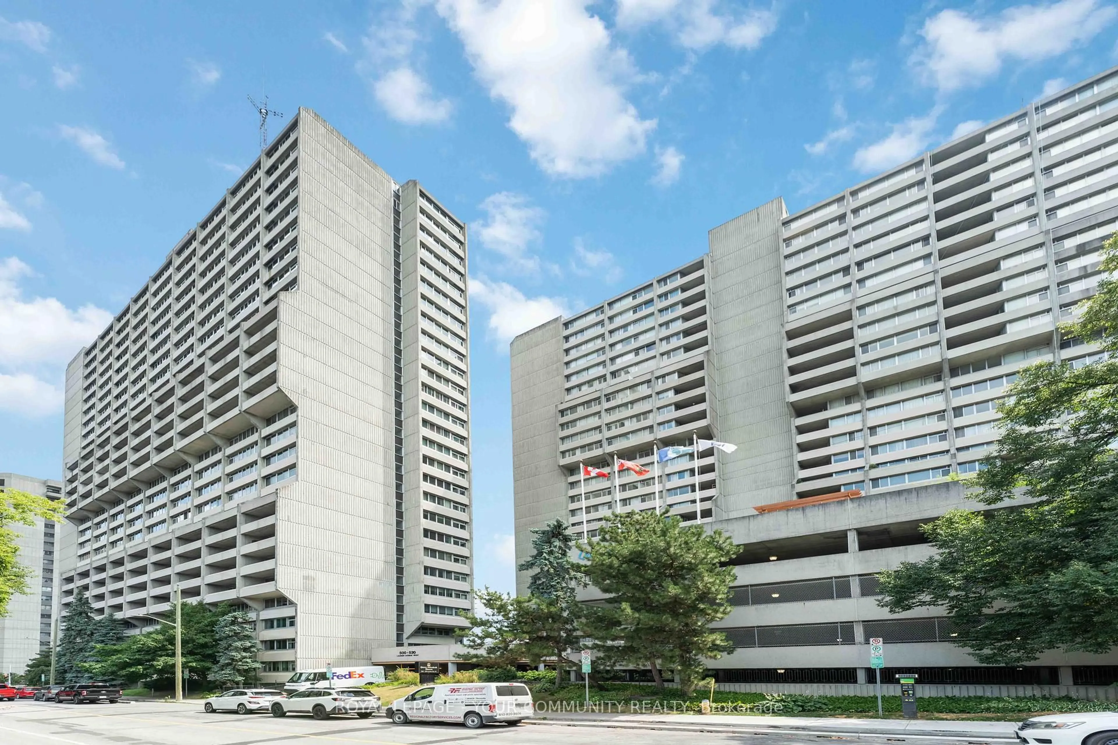 Unknown for 500 Laurier Ave #608, Ottawa Ontario K1R 5E1
