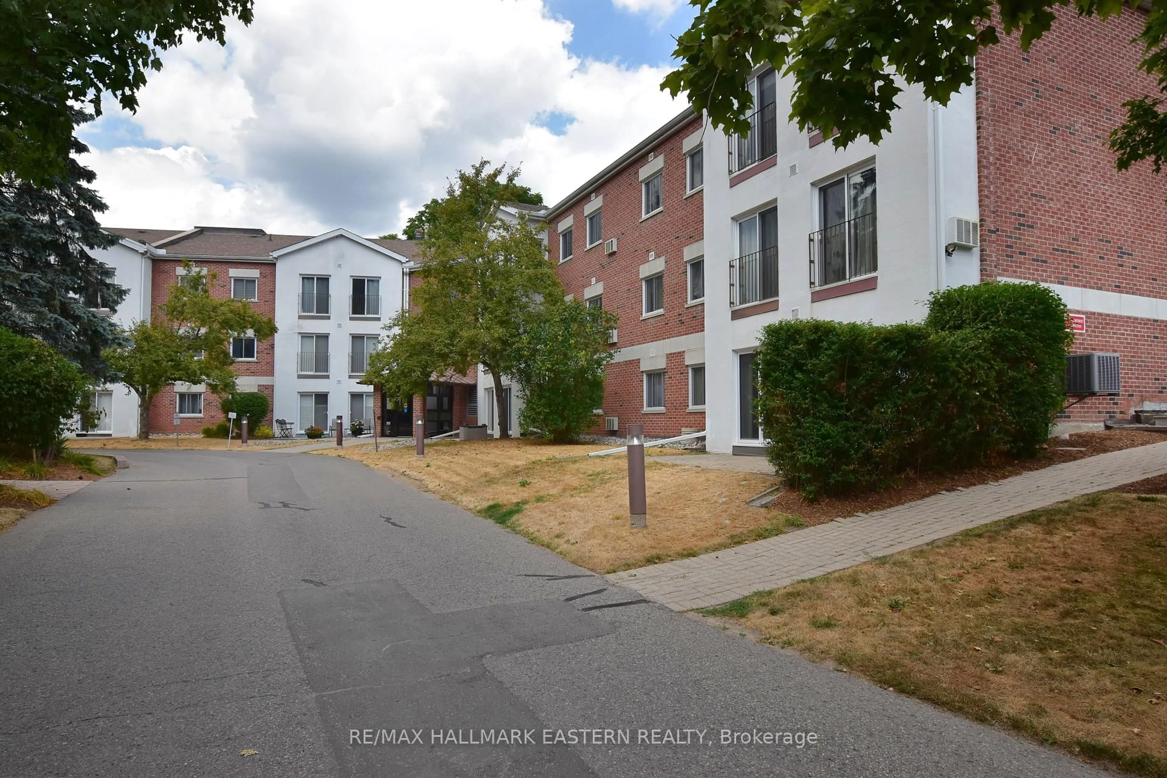 A pic from outside/outdoor area/front of a property/back of a property/a pic from drone, street for 1111 Water St #208, Peterborough North Ontario K9H 3P7