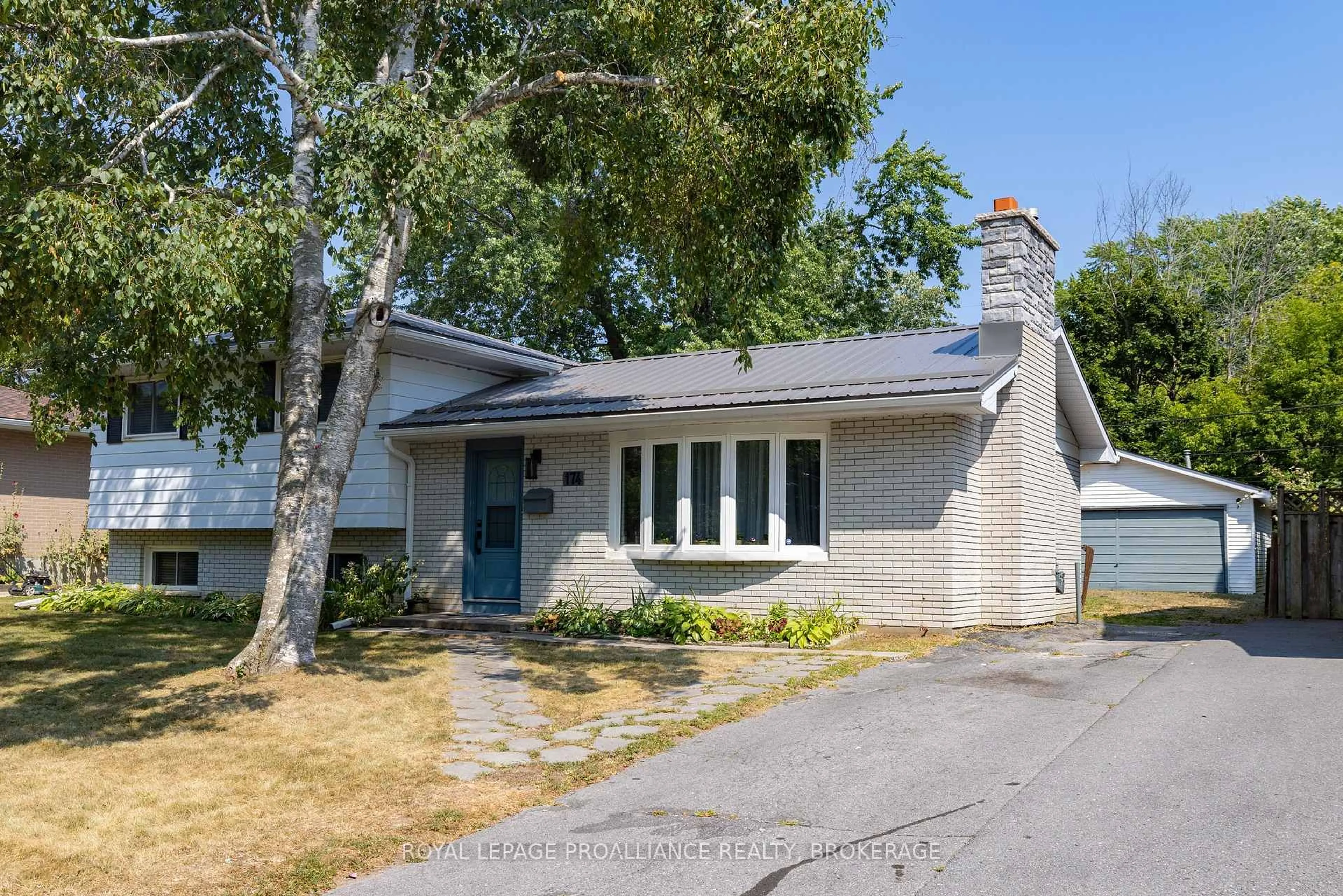 Unknown for 174 Chelsea Rd, Kingston Ontario K7M 3Y8