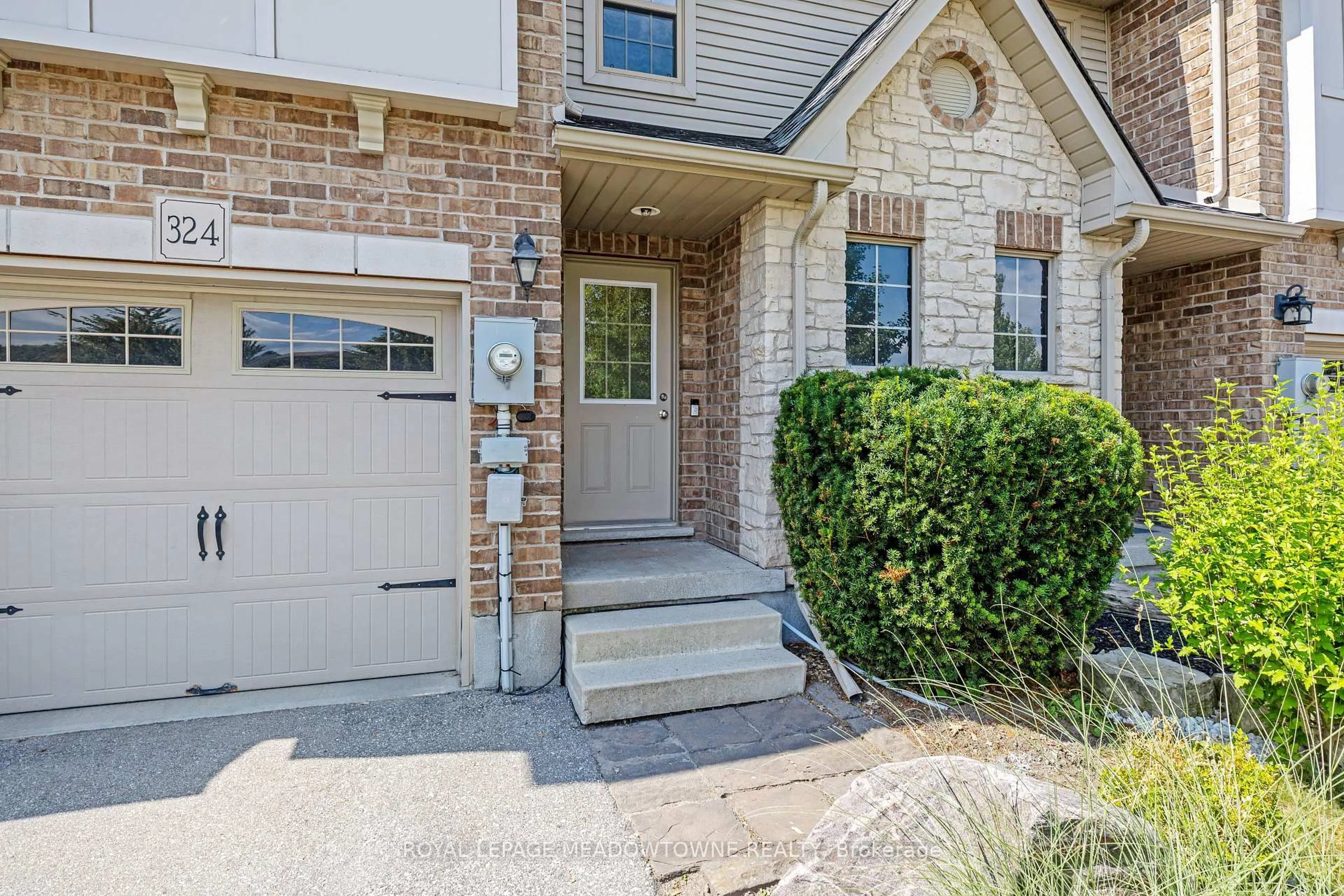 Unknown for 324 Severn Dr, Guelph Ontario N1E 0E9