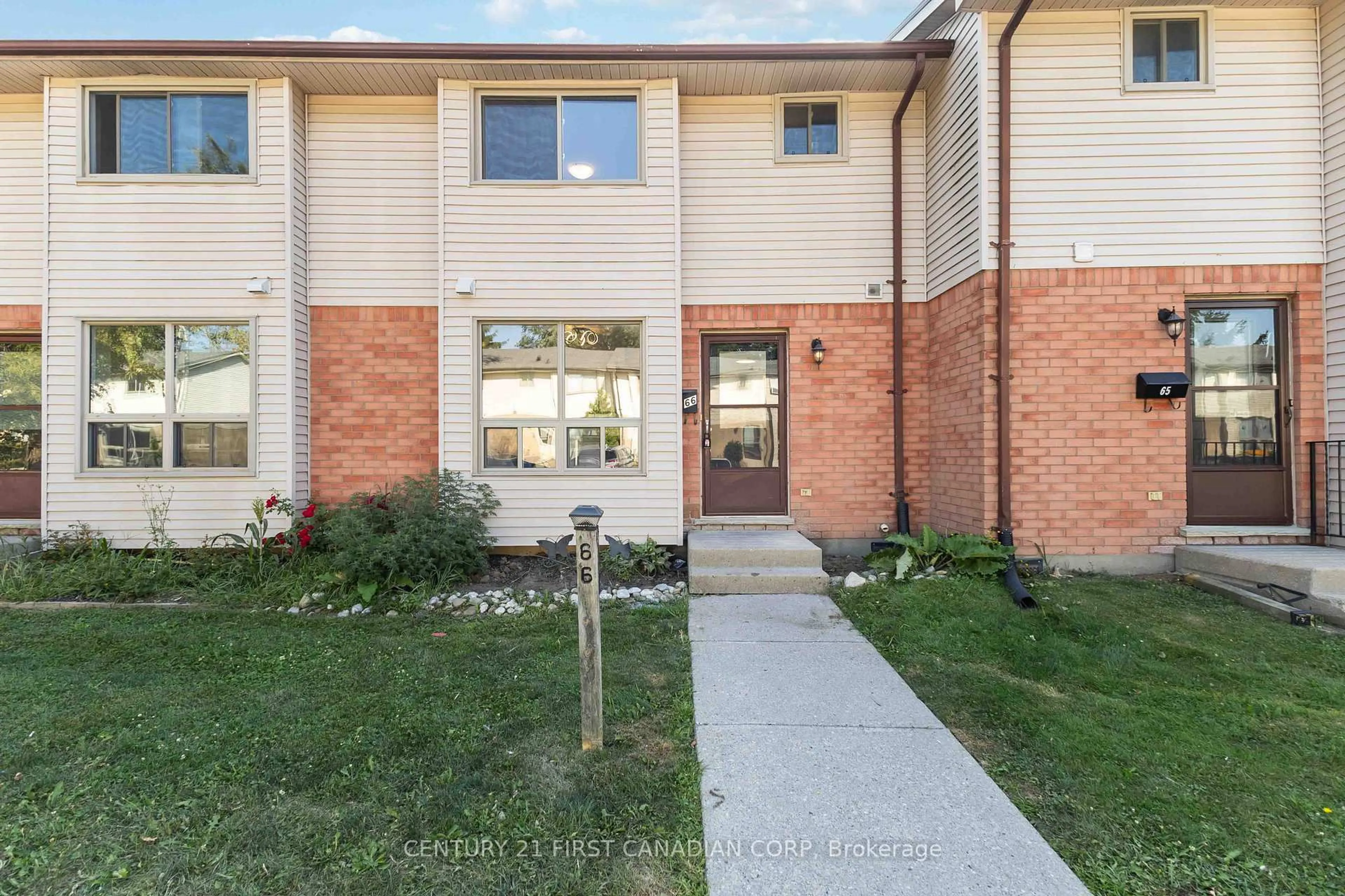 Home with brick exterior material, street for 135 Belmont Dr #66, London South Ontario N6J 4J3