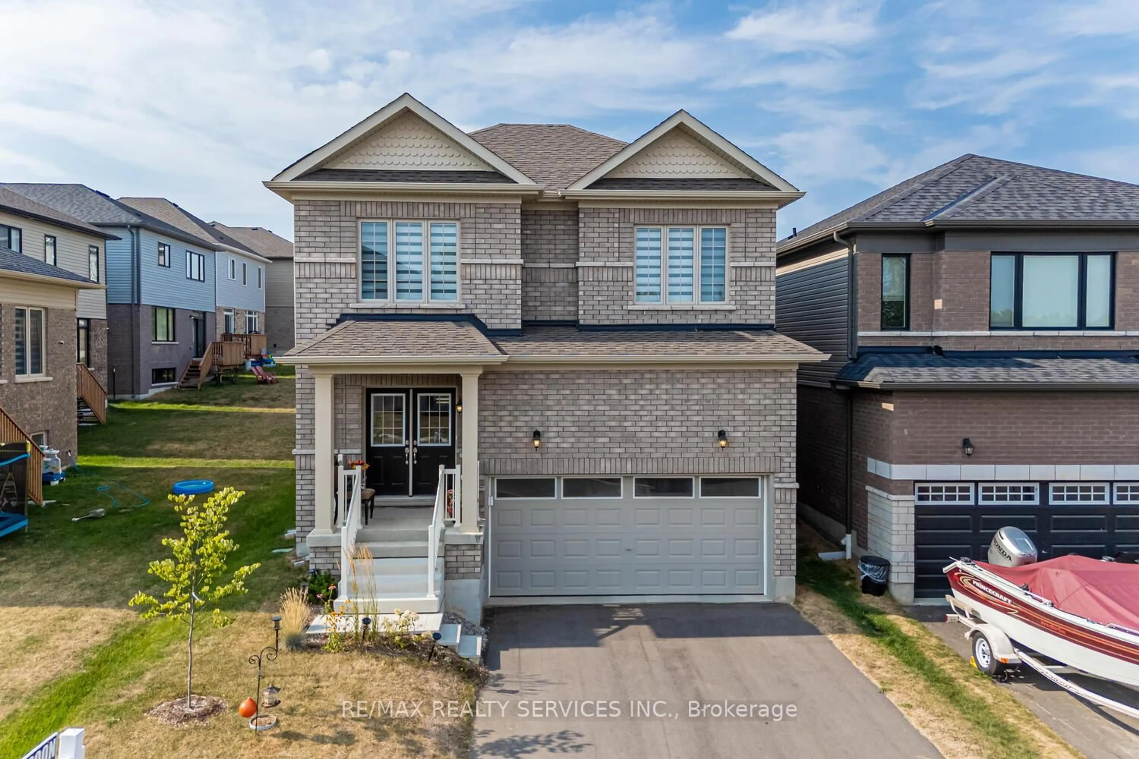 Unknown for 2 Blaney St, Brant Ontario N0E 1N0