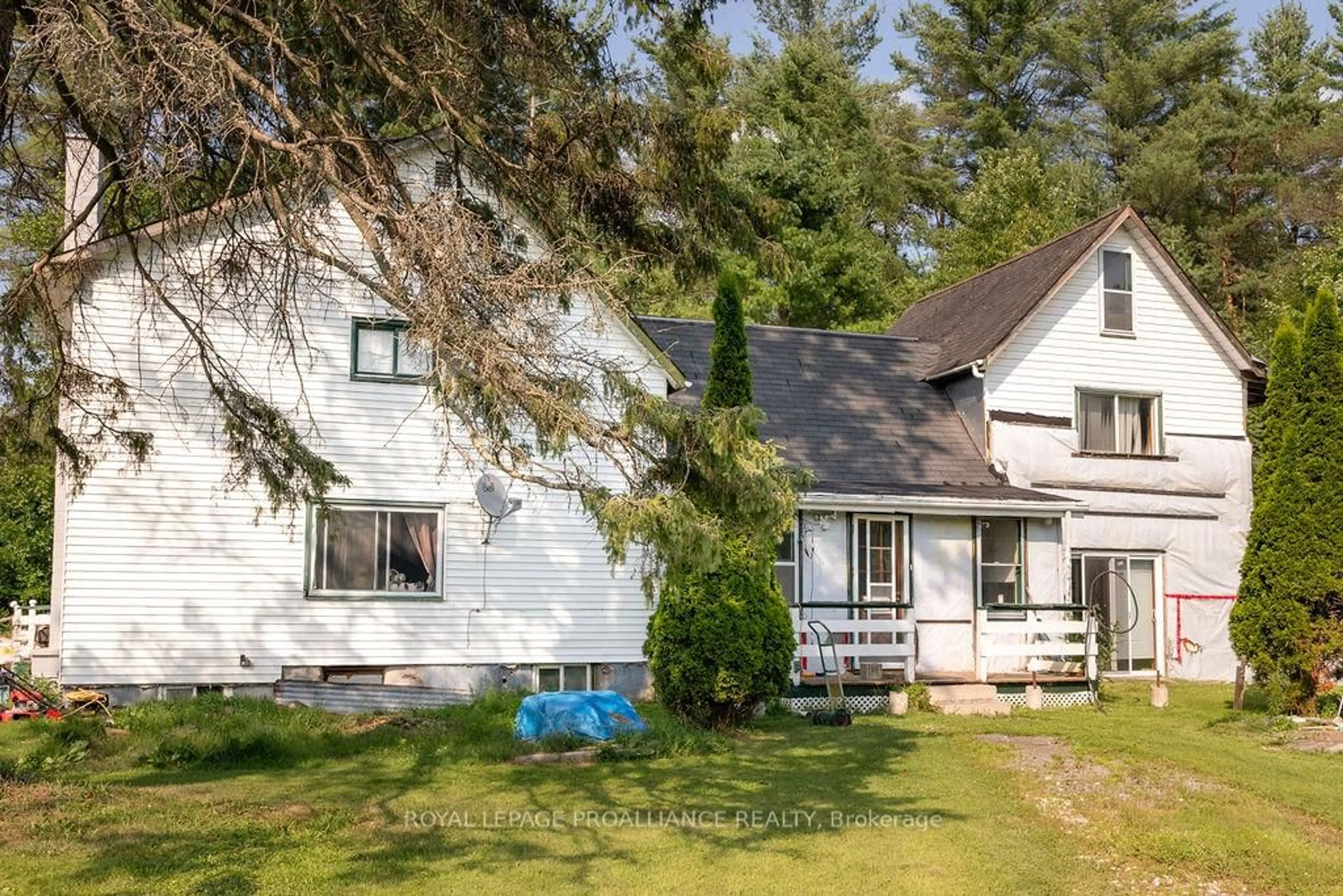 A pic from outside/outdoor area/front of a property/back of a property/a pic from drone, street for 3314 Flinton Rd, Kaladar Ontario K0H 1P0