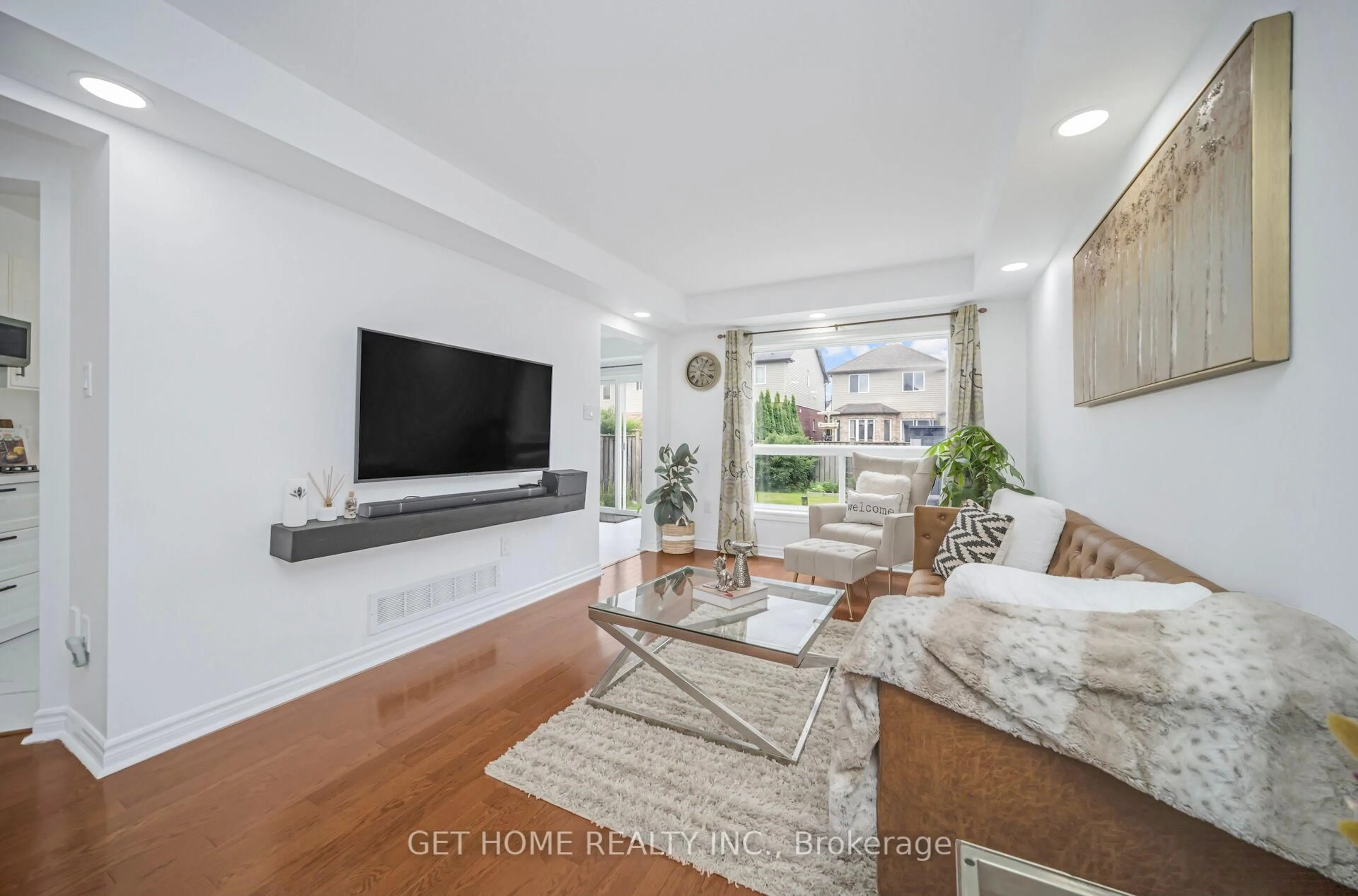 Living room with furniture, unknown for 80 Wilkie Cres, Guelph Ontario N1L 0C4