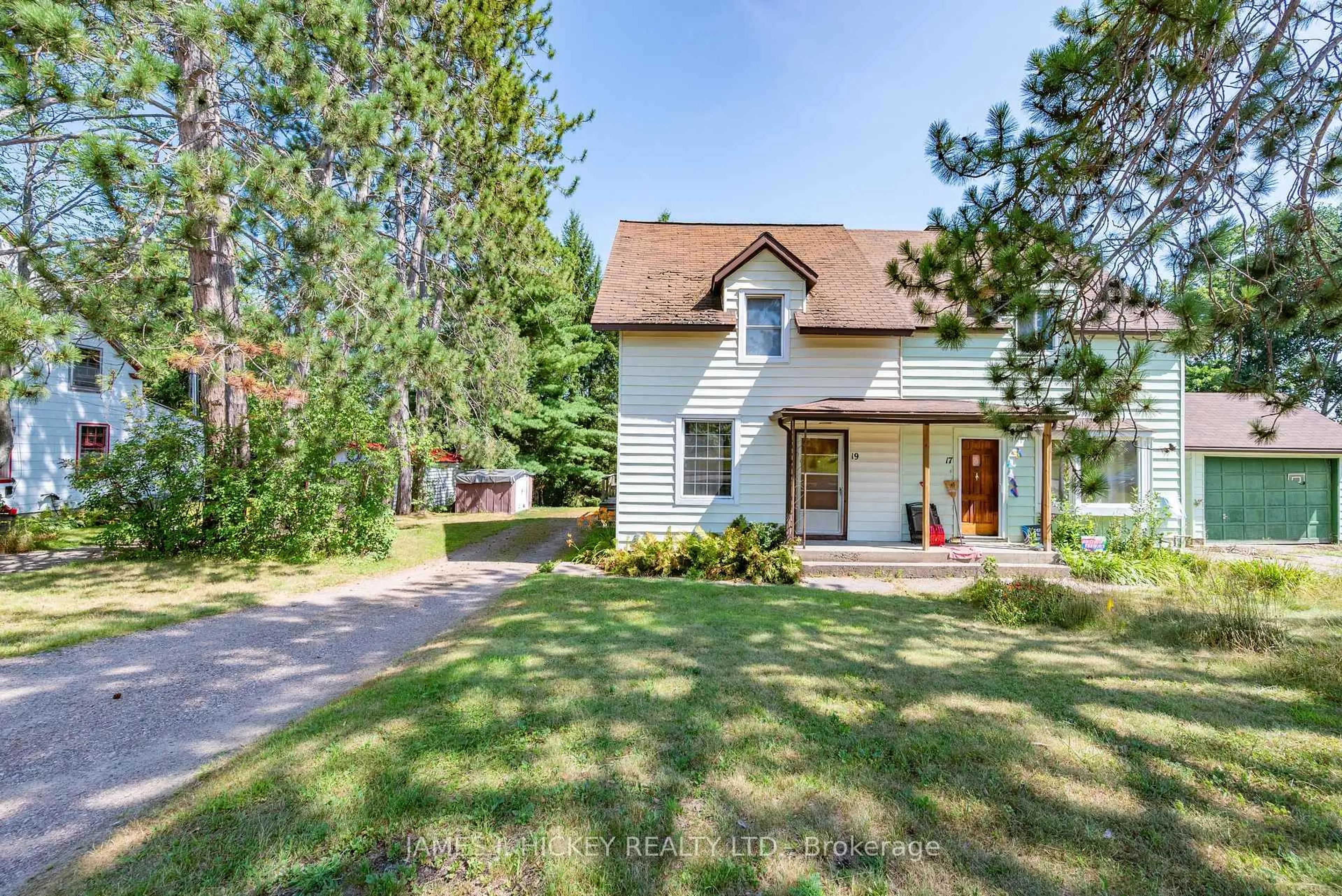 A pic from outside/outdoor area/front of a property/back of a property/a pic from drone, street for 19 Alder Cres, Deep River Ontario K0J 1P0