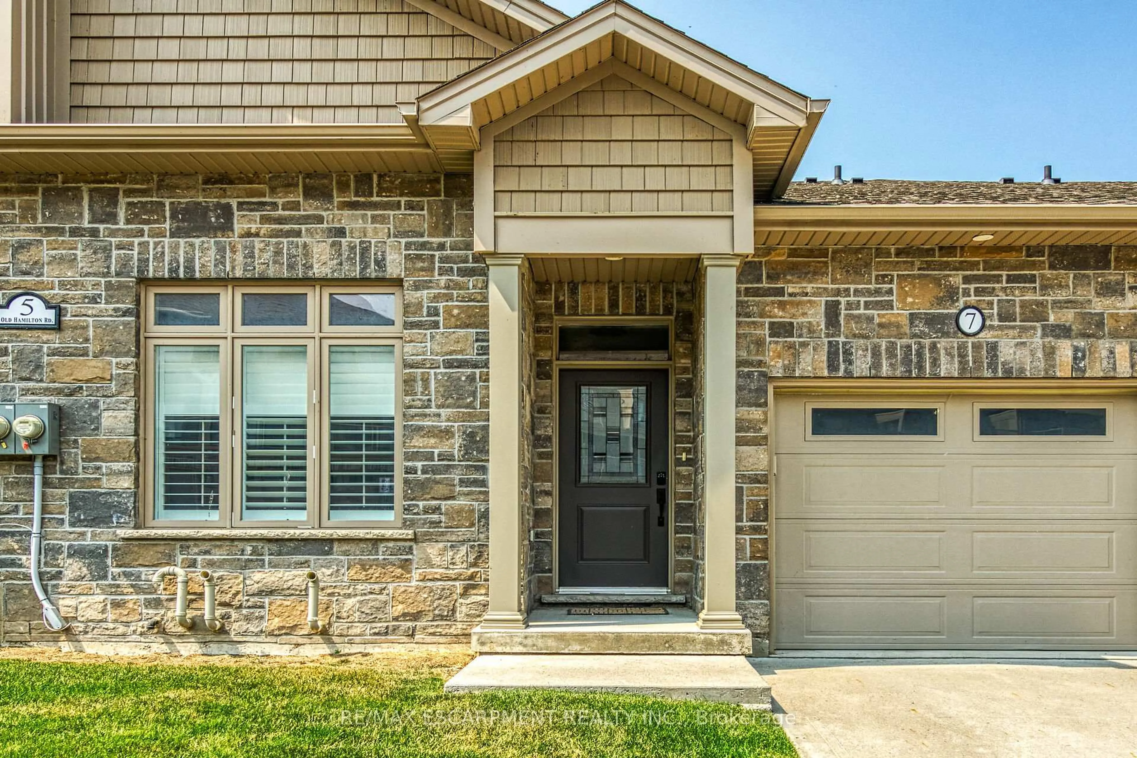 Home with brick exterior material, street for 5 OLD HAMILTON Rd #7, Norfolk Ontario N0A 1N7