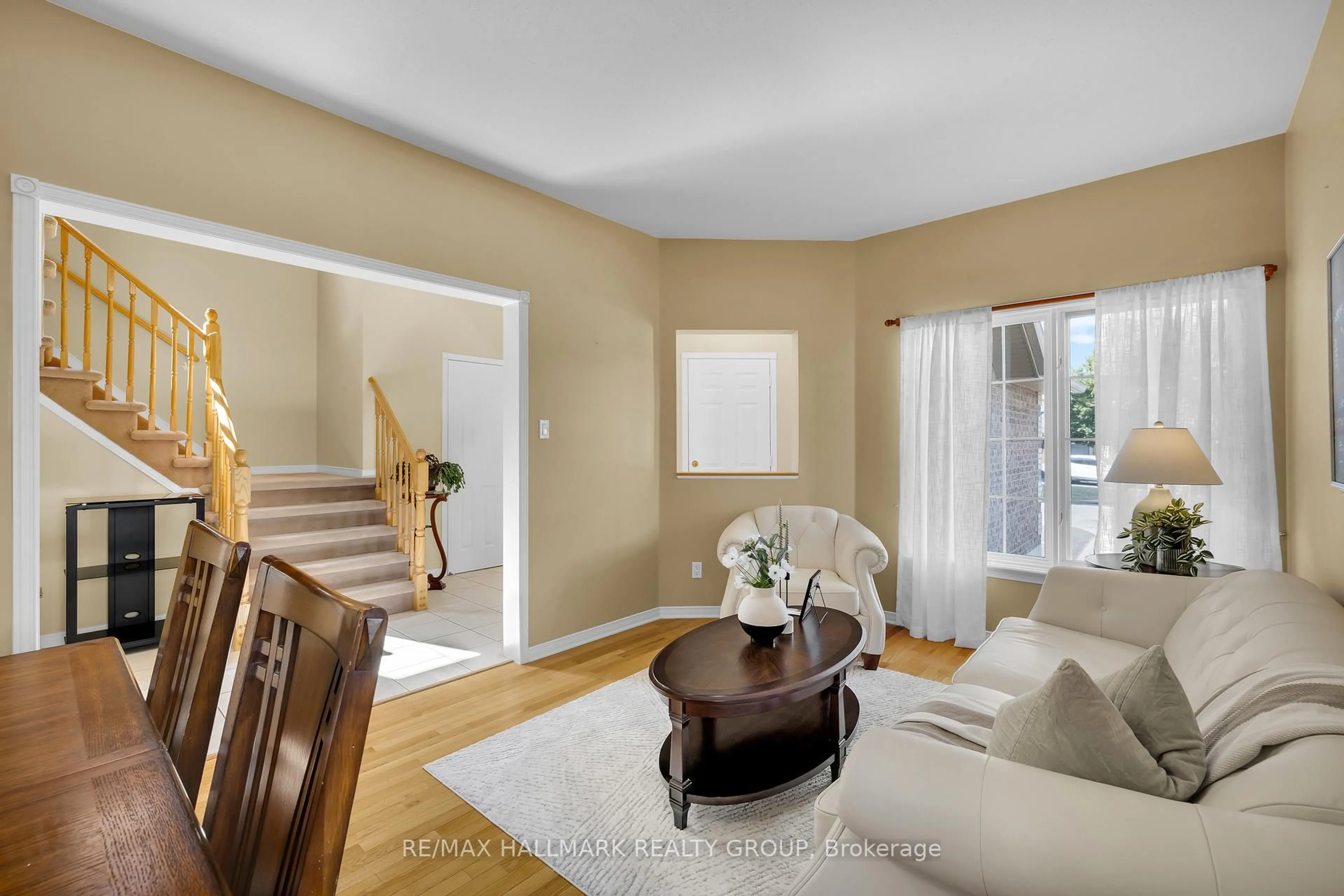 Living room with furniture, unknown for 1087 Rocky Harbour Cres, Ottawa Ontario K1V 1V4
