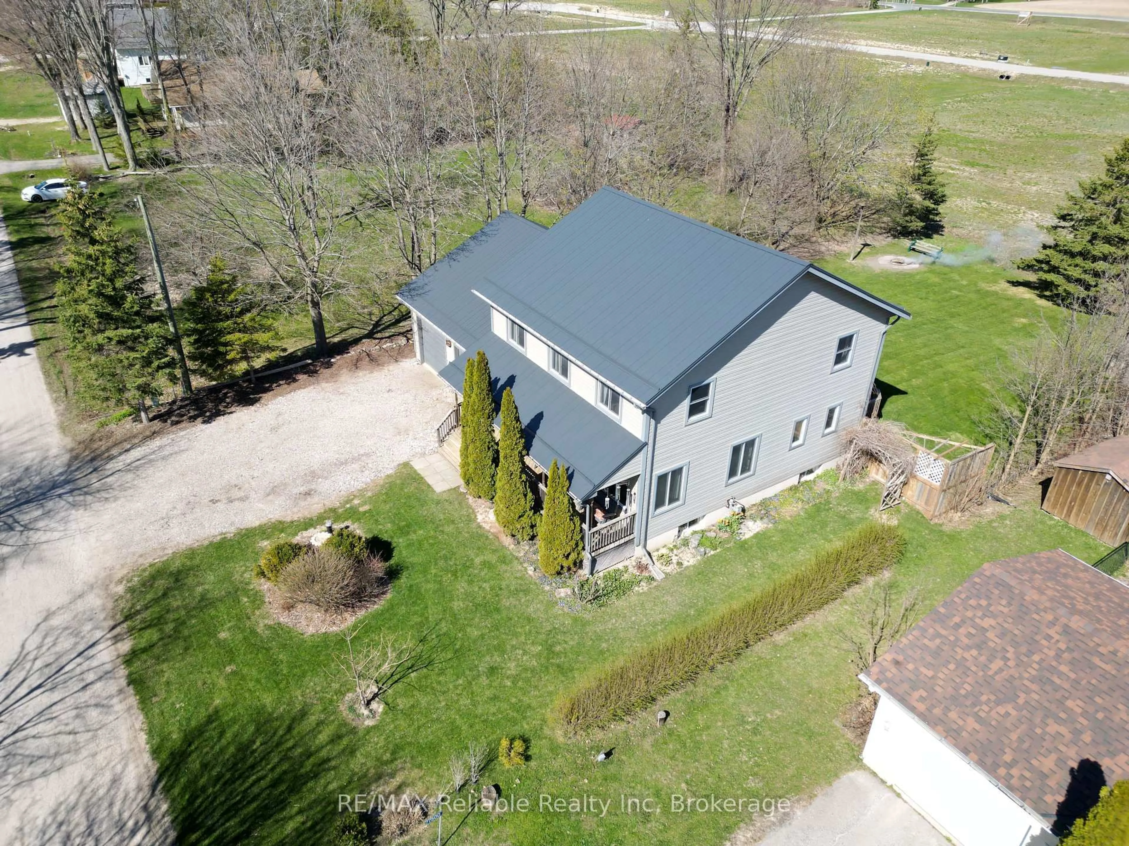 A pic from outside/outdoor area/front of a property/back of a property/a pic from drone, building for 77504 Melena Dr, Bluewater Ontario N0M 1G0
