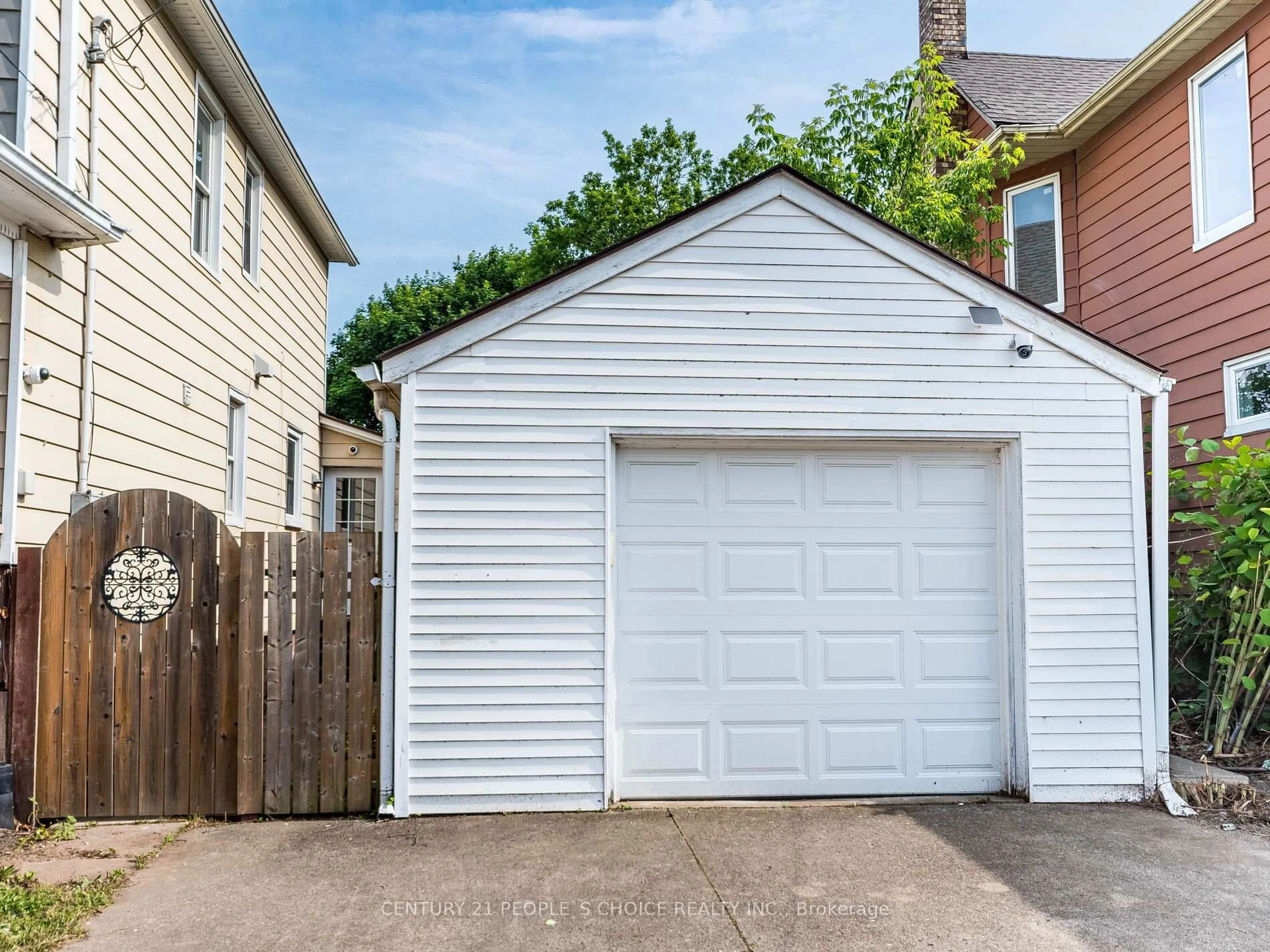 Unknown for 5001 Kitchener St, Niagara Falls Ontario L2G 1A9