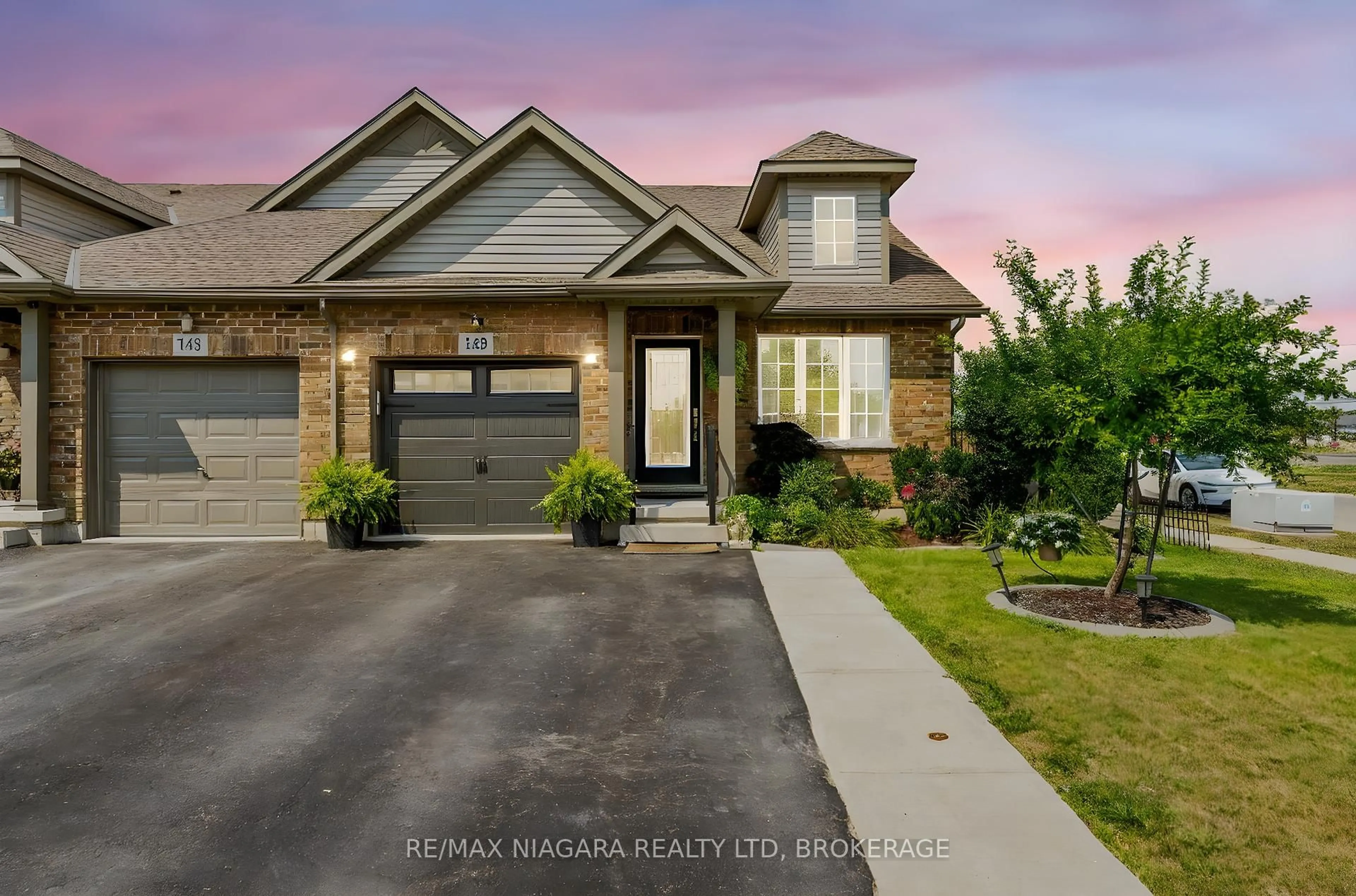 Home with brick exterior material, street for 149 Roselawn Cres, Welland Ontario L3C 0C5