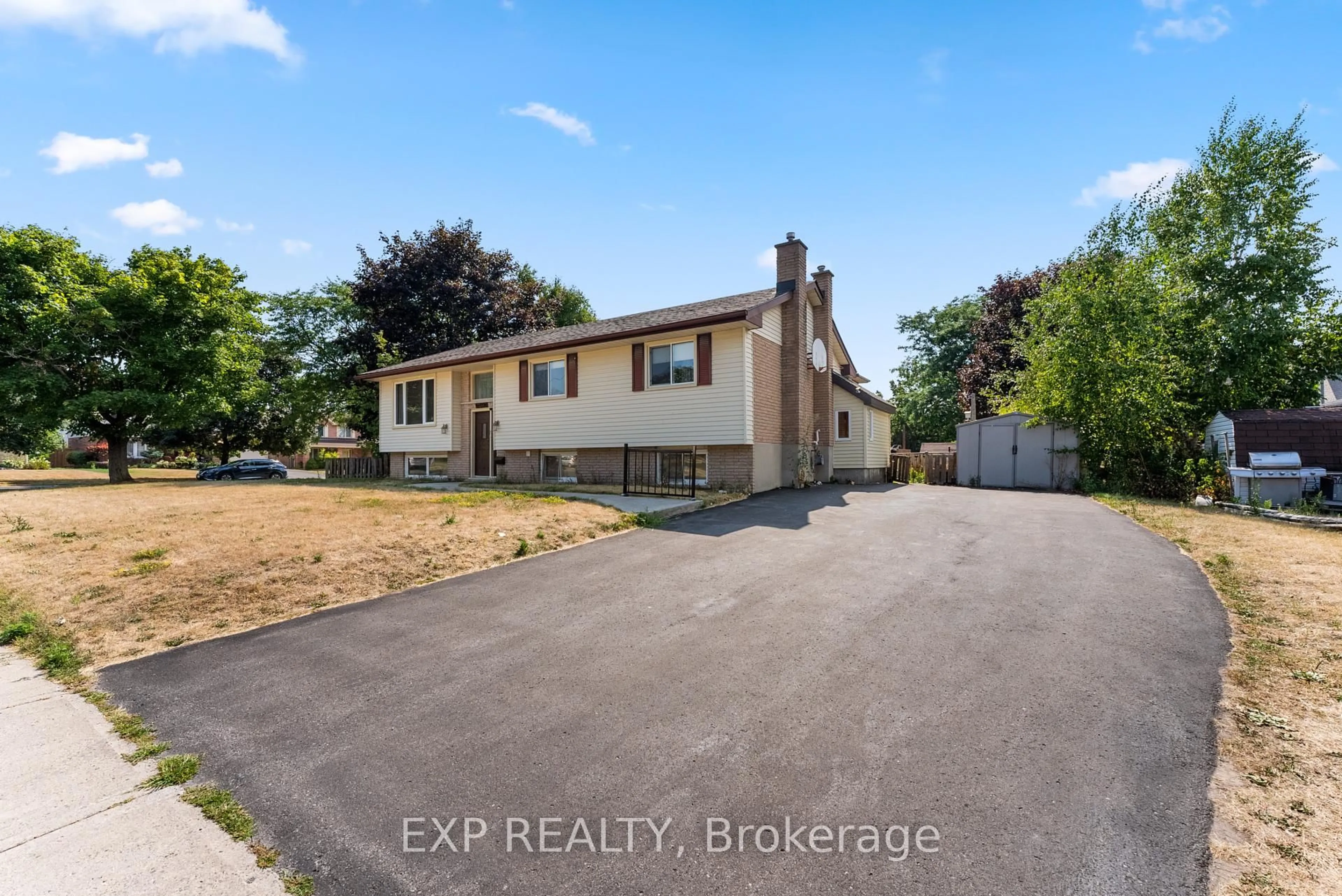 A pic from outside/outdoor area/front of a property/back of a property/a pic from drone, street for 2 Alnet Dr, Belleville Ontario K8P 4V8