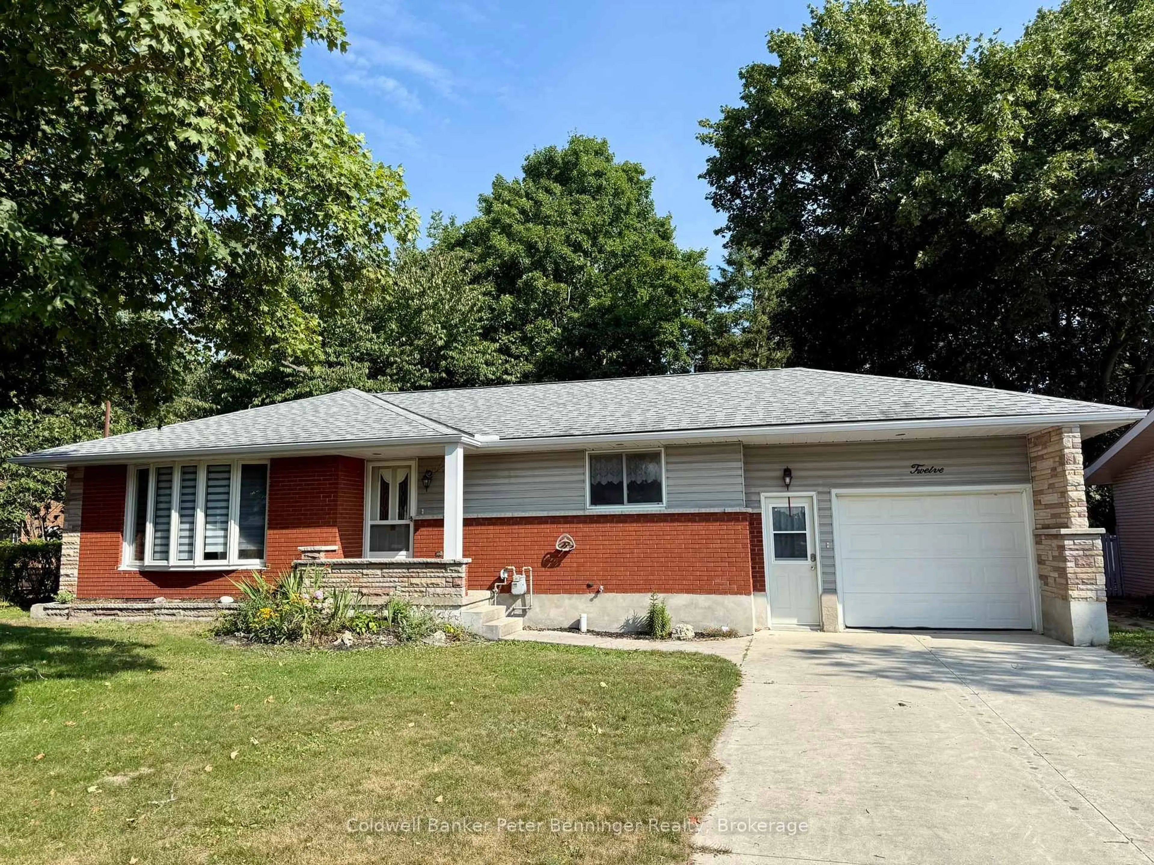 Home with vinyl exterior material, street for 12 Mullen Dr, Brockton Ontario N0G 2V0