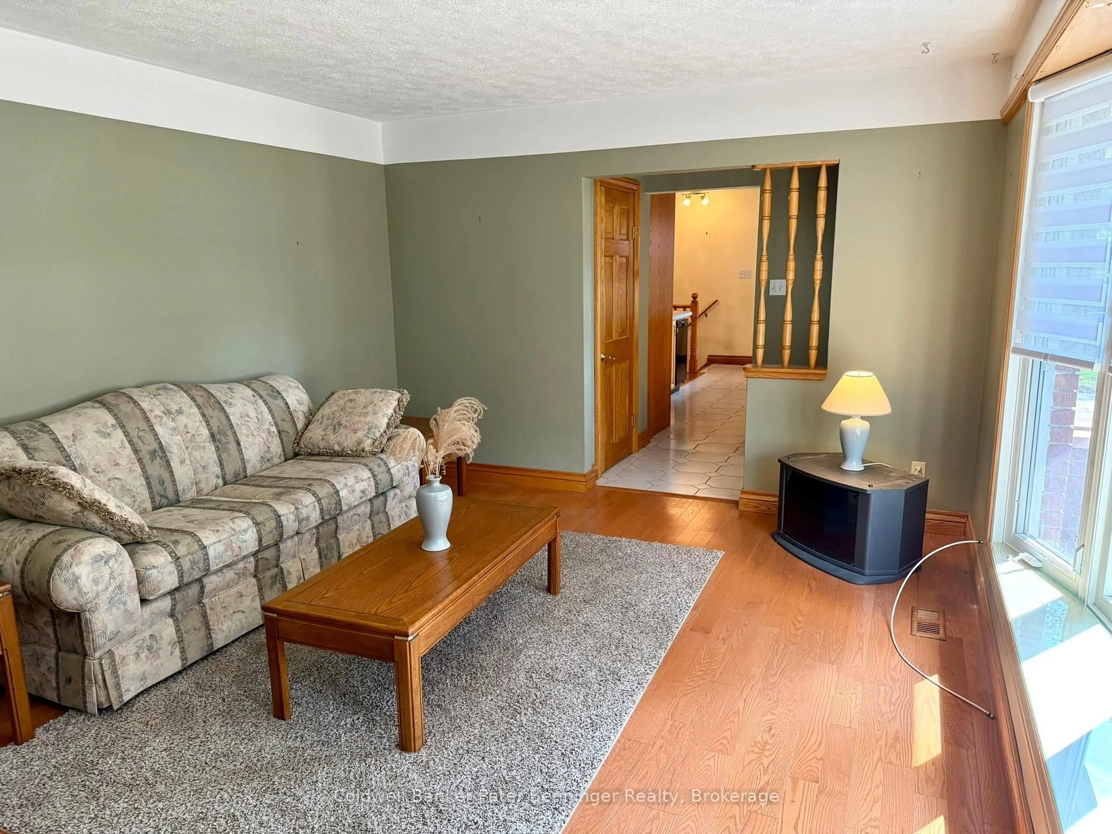 Living room with furniture, unknown for 12 Mullen Dr, Brockton Ontario N0G 2V0