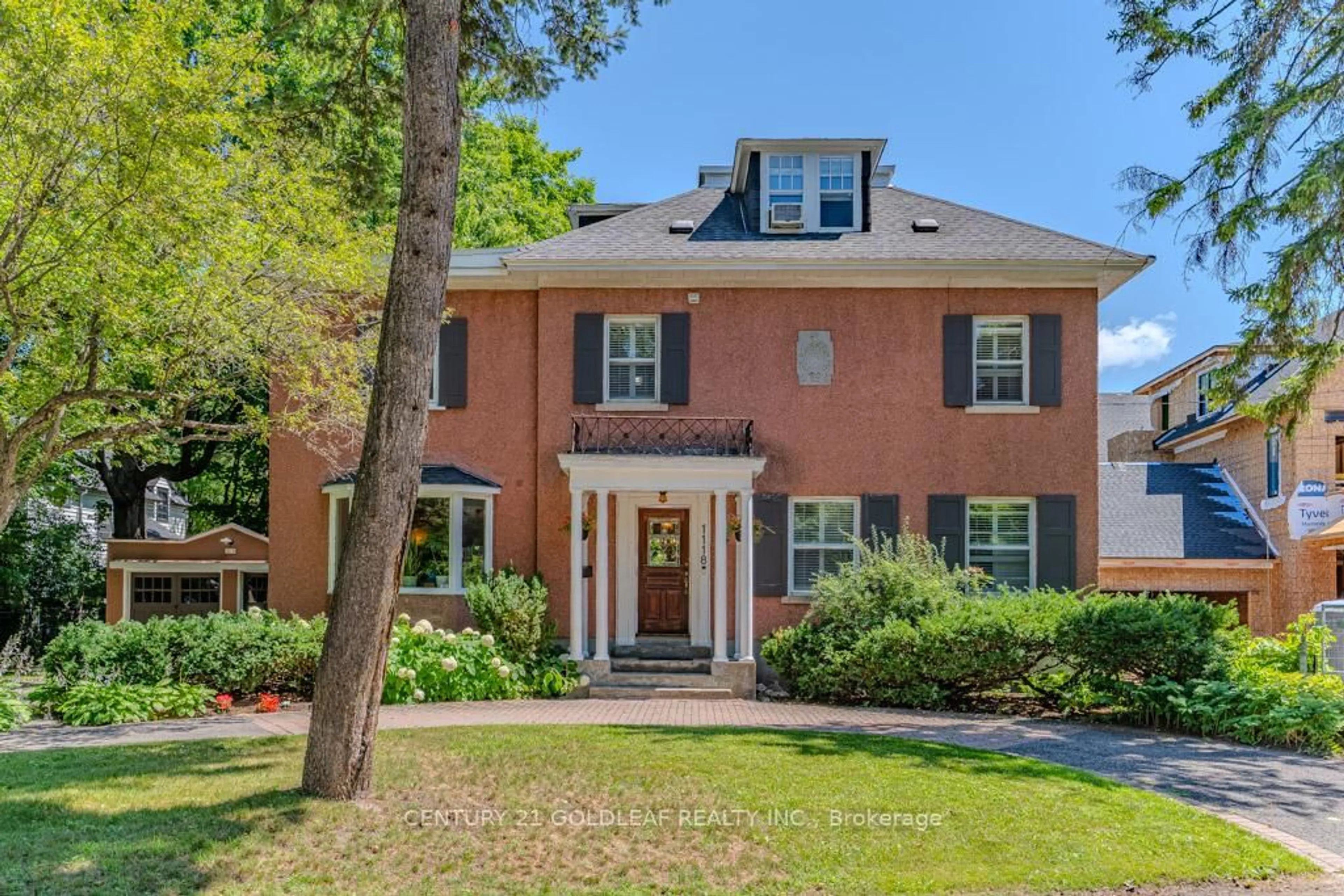 Home with brick exterior material, street for 1118 Lisgar Rd, Ottawa Ontario K1M 0E6