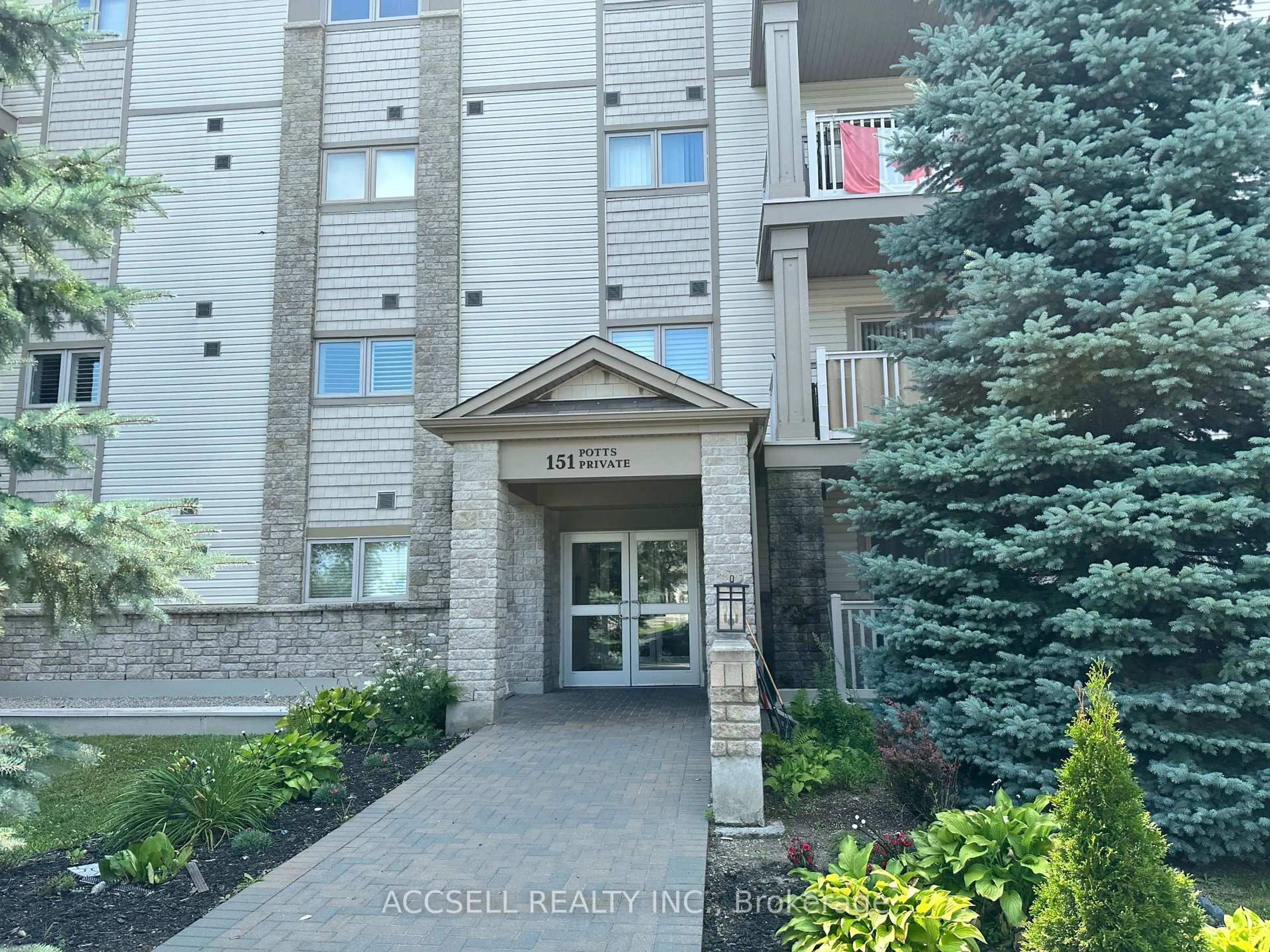 Indoor foyer for 151 Potts Private, Ottawa Ontario K4A 0V7