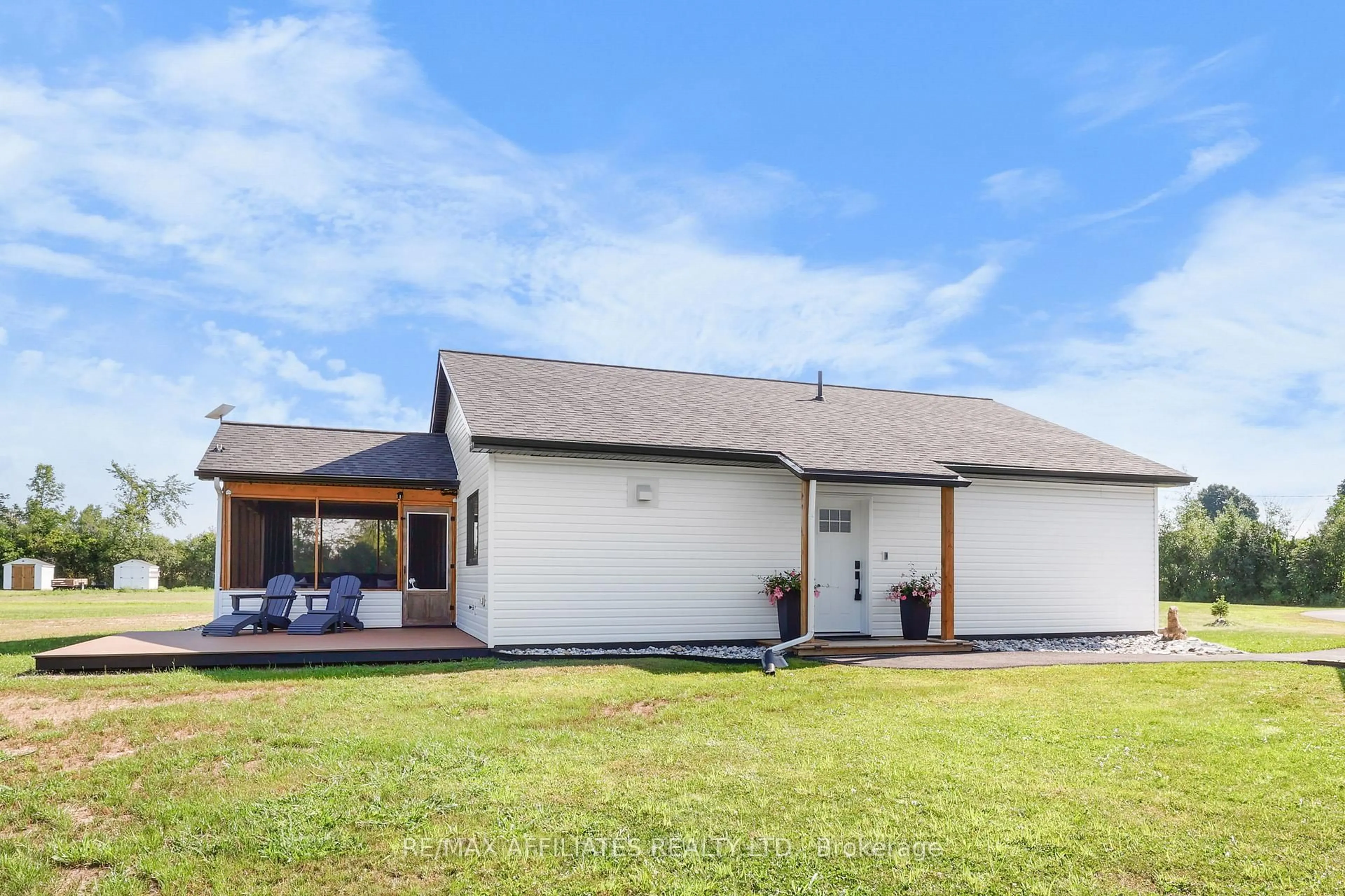 A pic from outside/outdoor area/front of a property/back of a property/a pic from drone, building for 2664 Drummond Concession 9a Rd, Lanark Ontario K0G 1K0