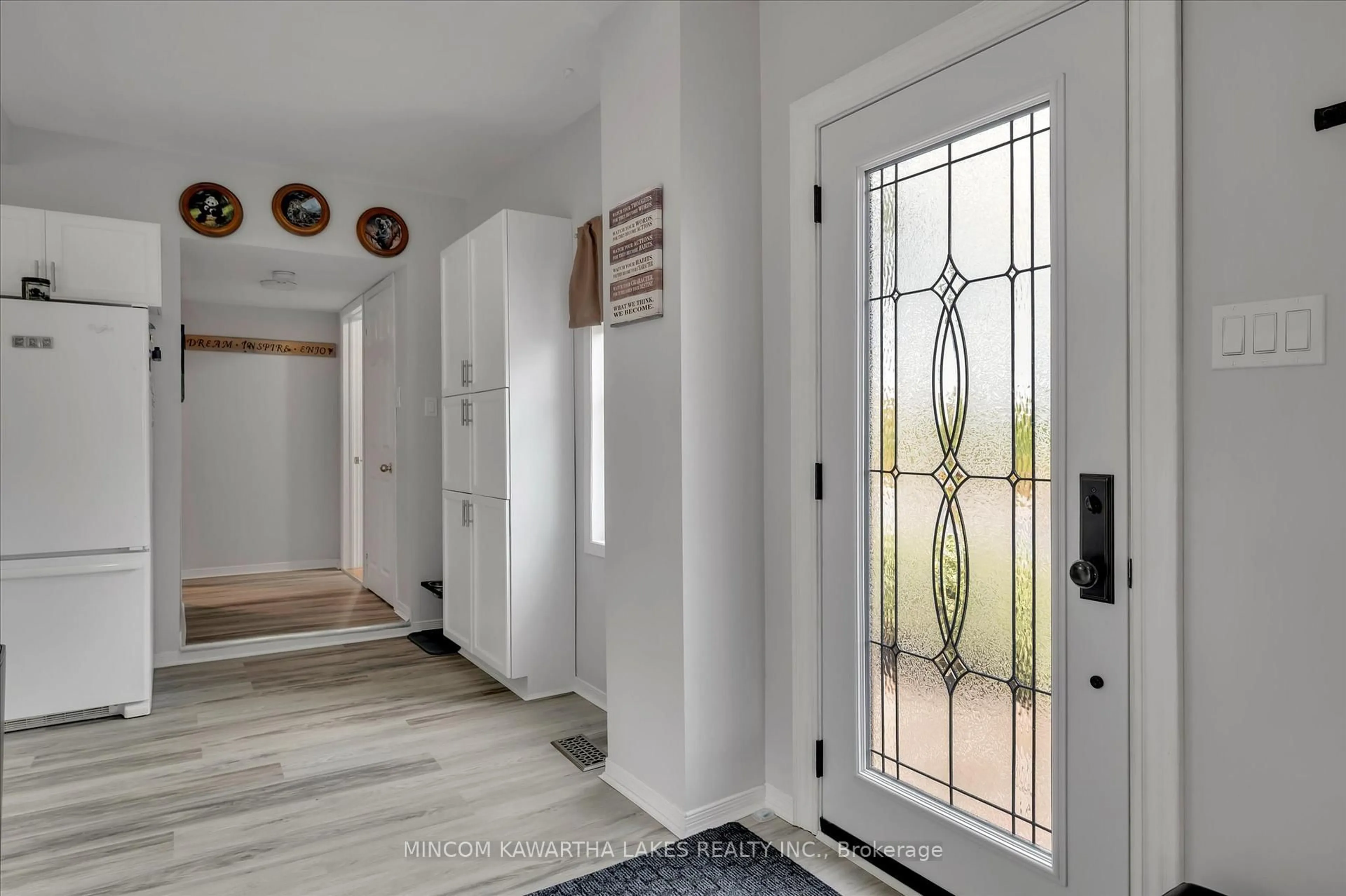 Indoor entryway for 2466 Queen Mary St, Cavan Monaghan Ontario L0A 1C0