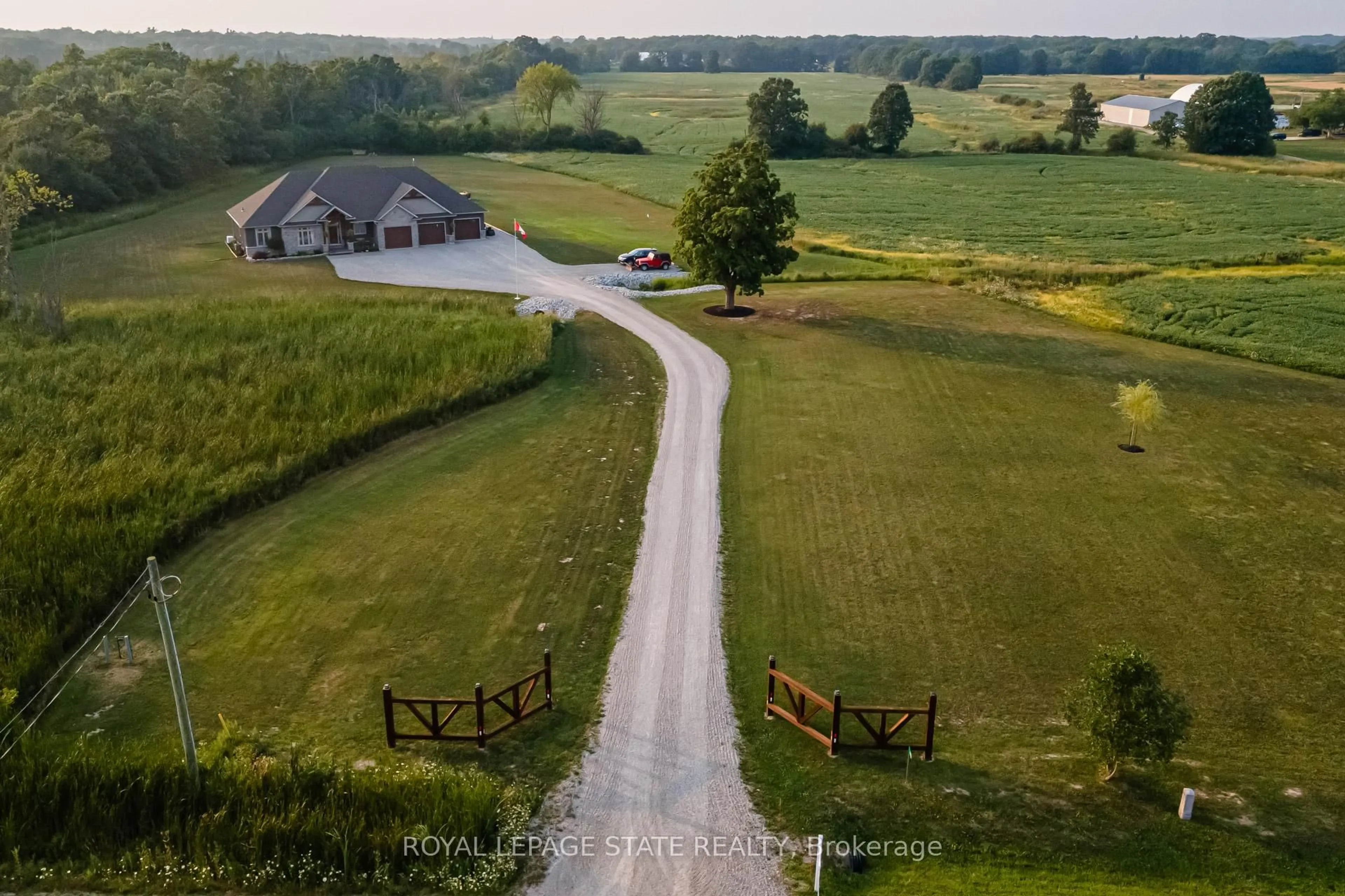 A pic from outside/outdoor area/front of a property/back of a property/a pic from drone, unknown for 6103 ON-3 Hwy Rd, Haldimand Ontario N0A 1C0