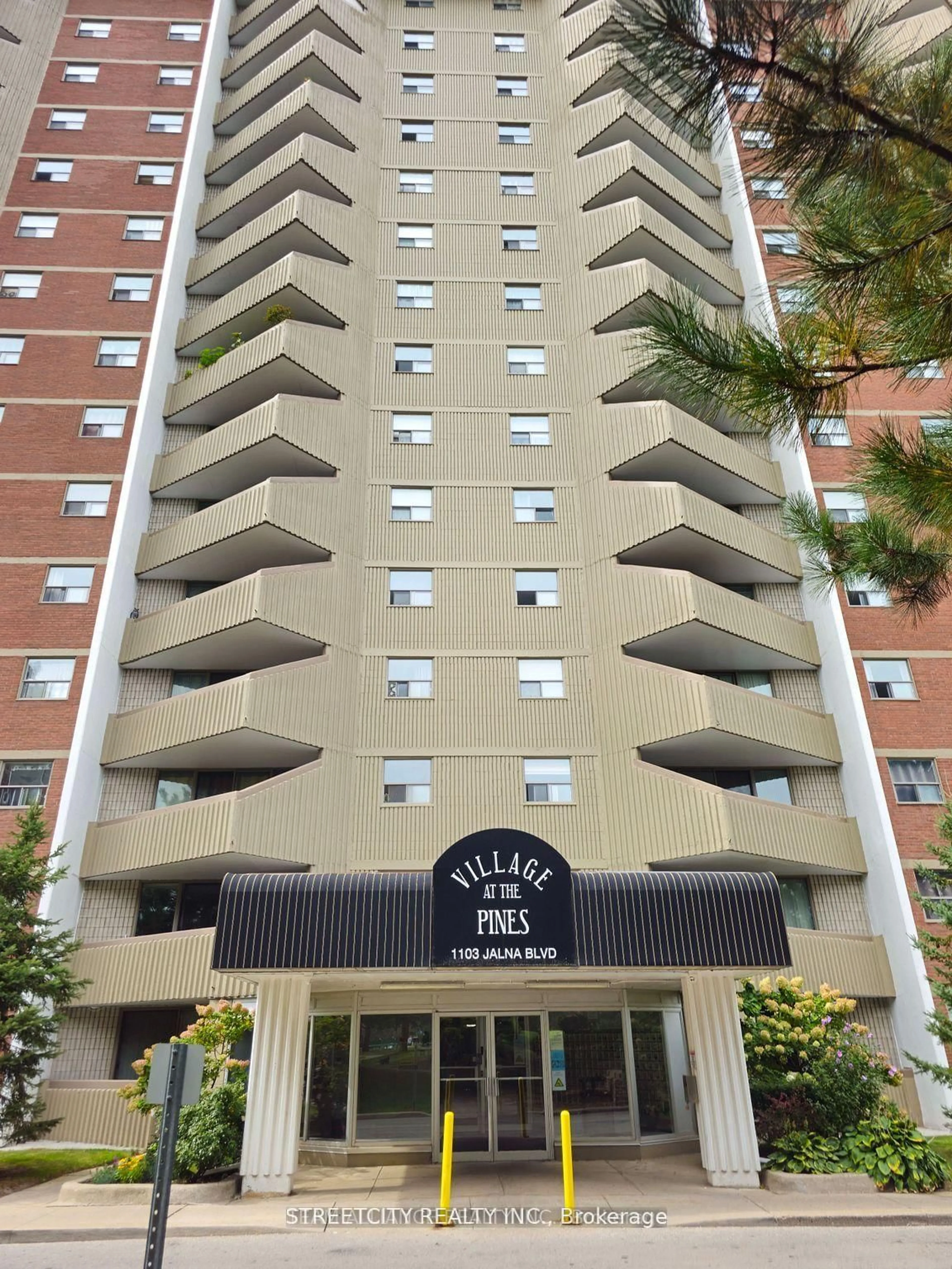 Unknown for 1103 Jalna Blvd #712, London South Ontario N6E 2W8