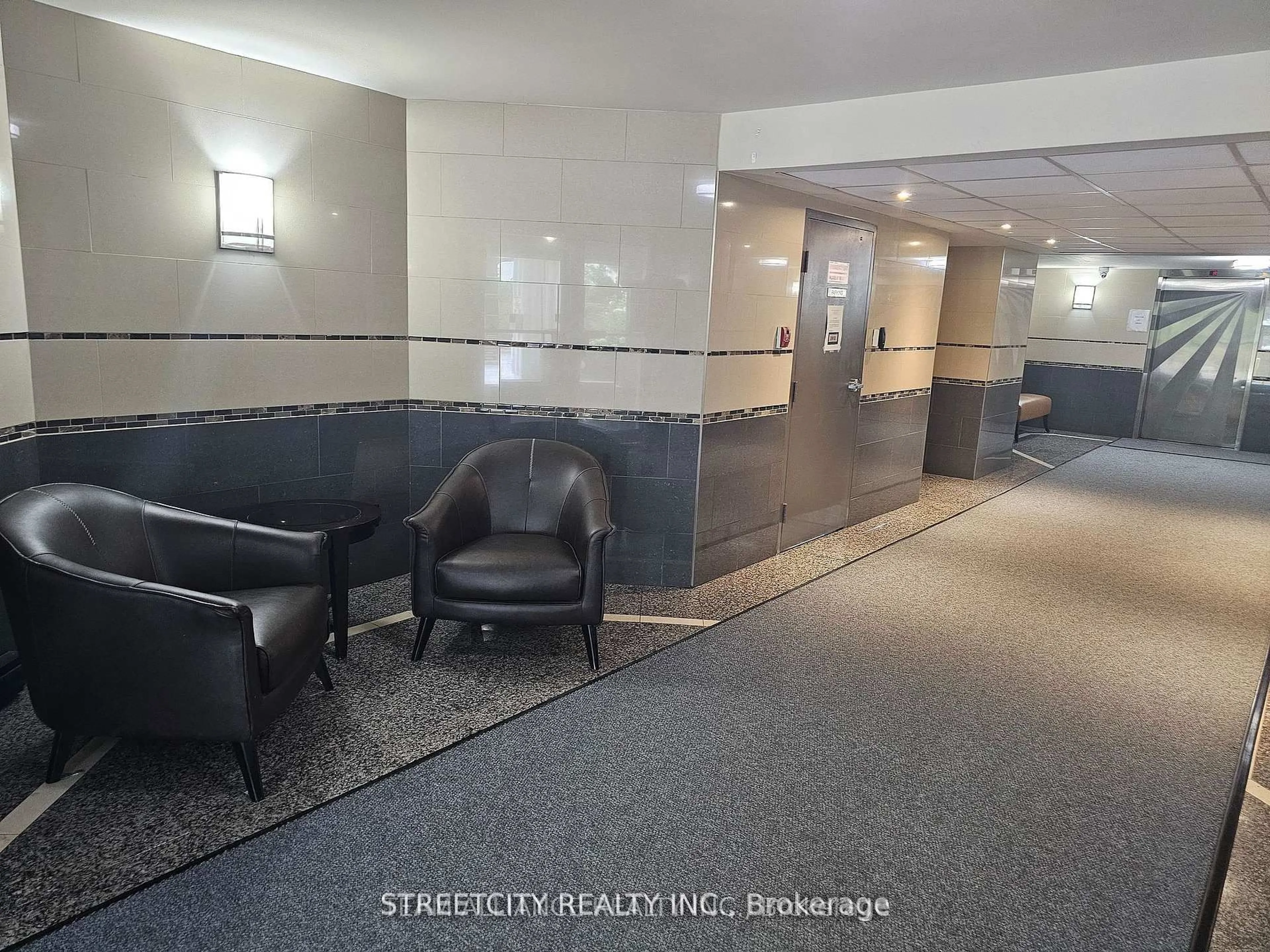 Lobby for 1103 Jalna Blvd #712, London South Ontario N6E 2W8