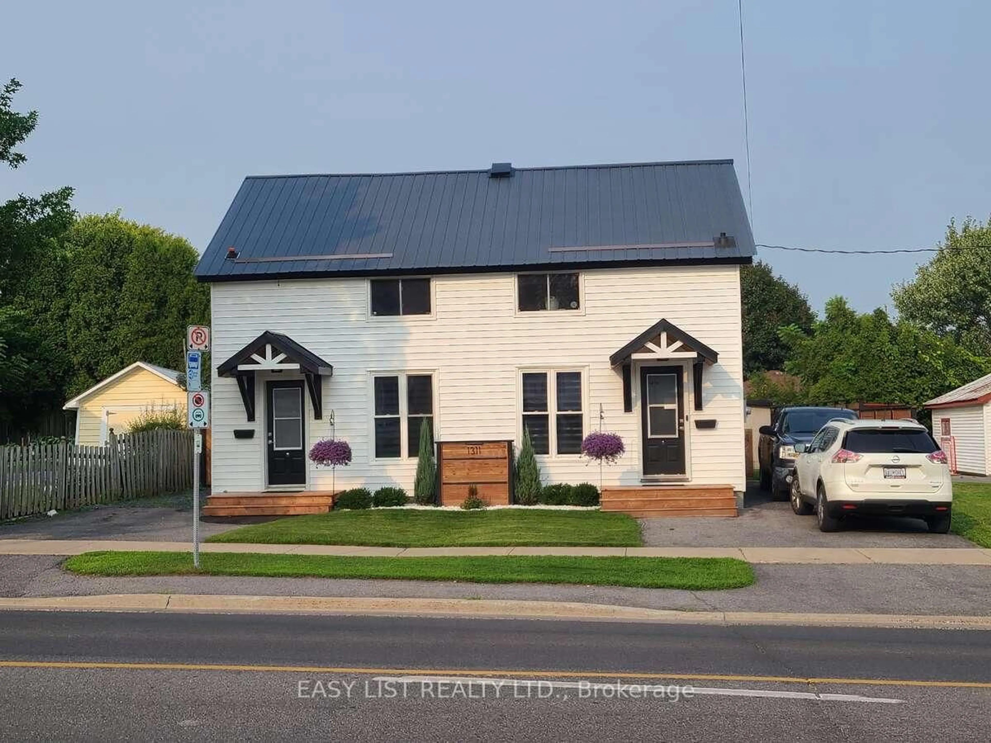 Unknown for 1311 Cumberland St, Cornwall Ontario K6J 4K8