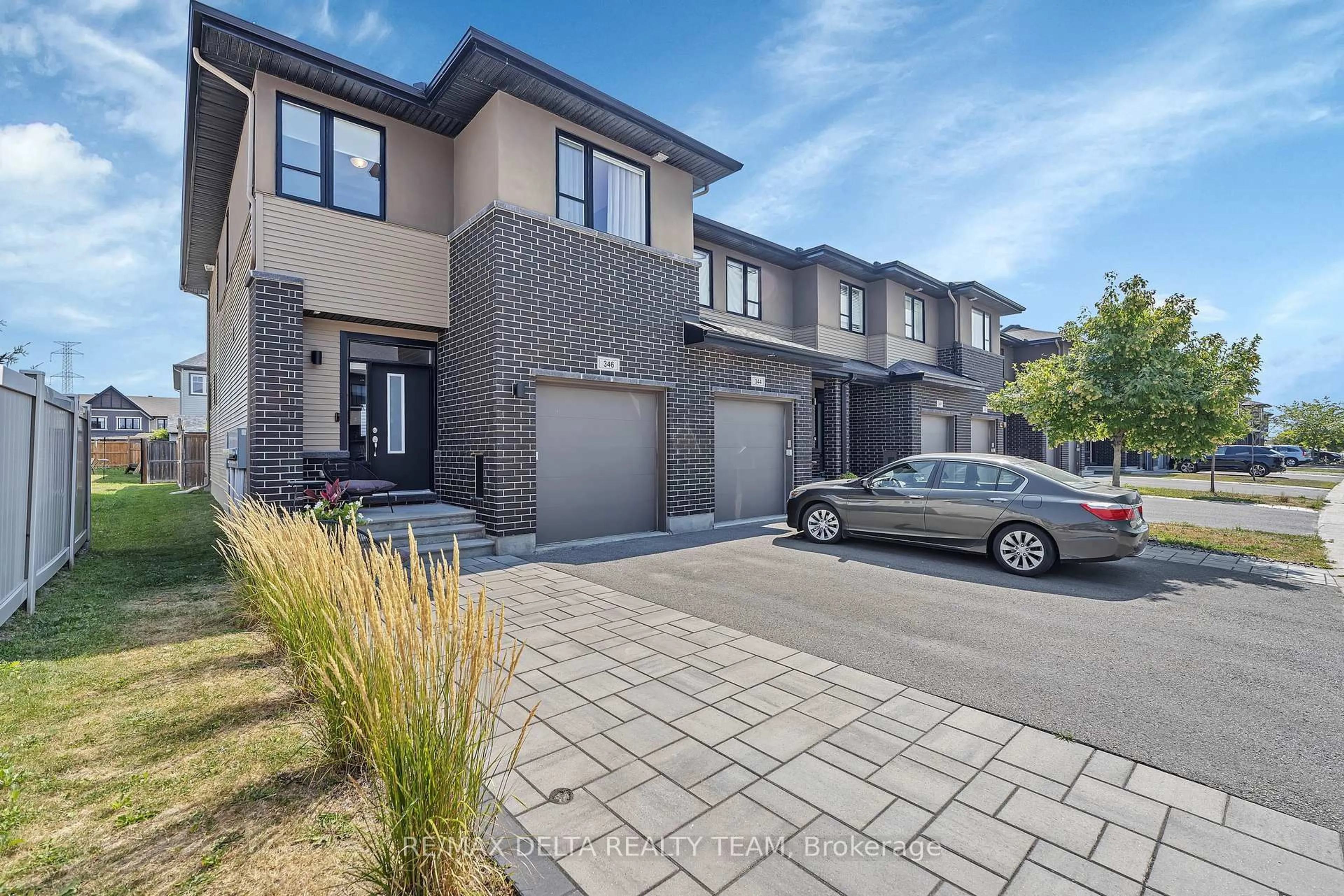 Home with brick exterior material, street for 346 Nonius St, Ottawa Ontario K2V 0E1