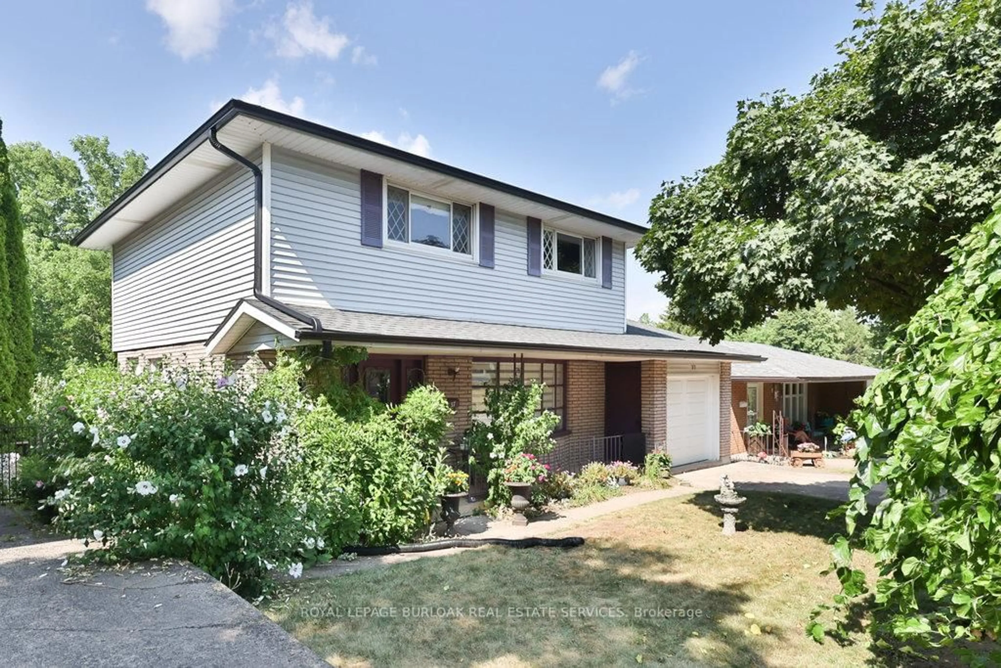 Unknown for 37 Sunrise Cres, Hamilton Ontario L9H 3S1