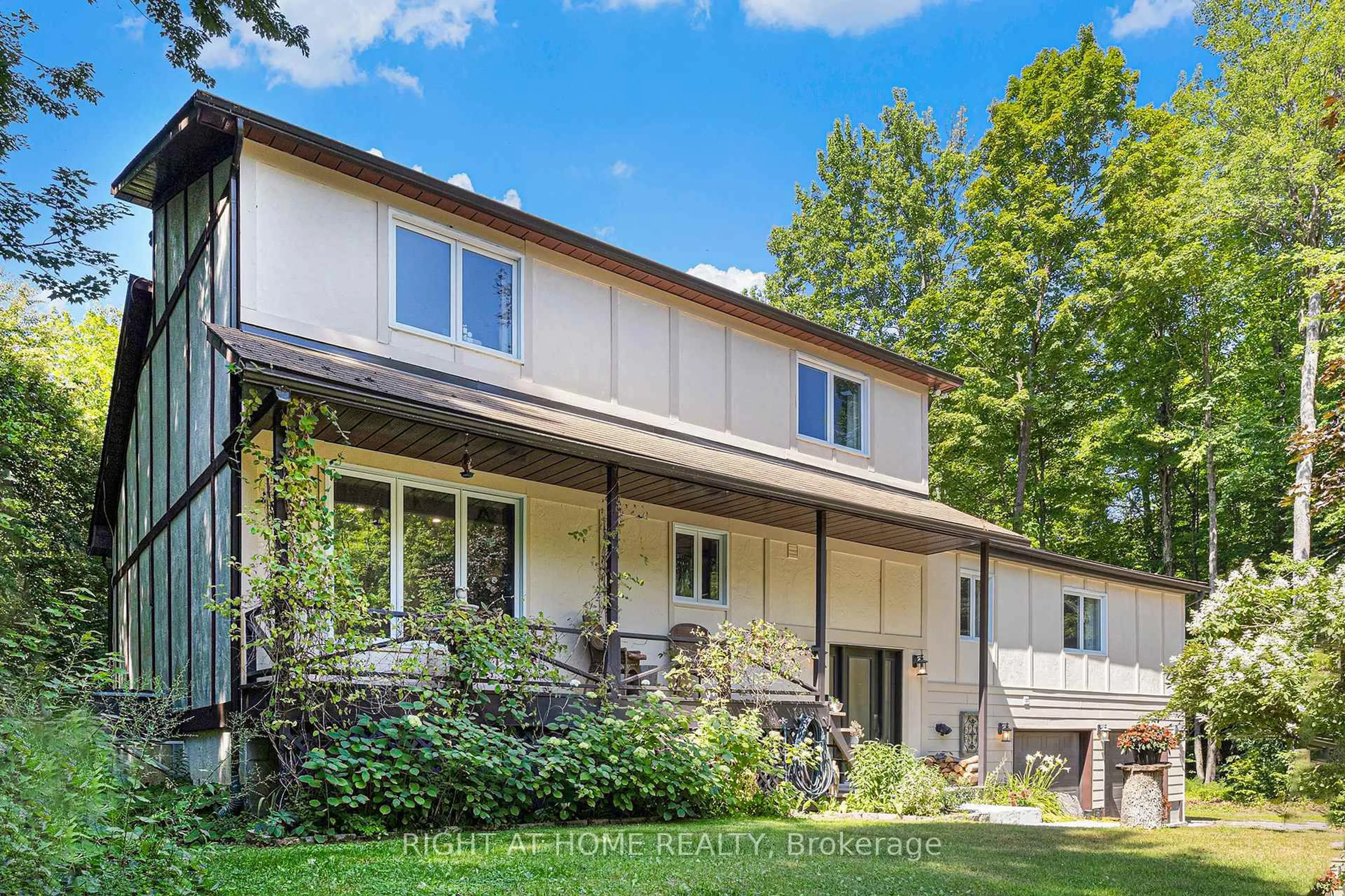 Home with vinyl exterior material, unknown for 2316 Rollin Rd, Clarence-Rockland Ontario K0A 3N0