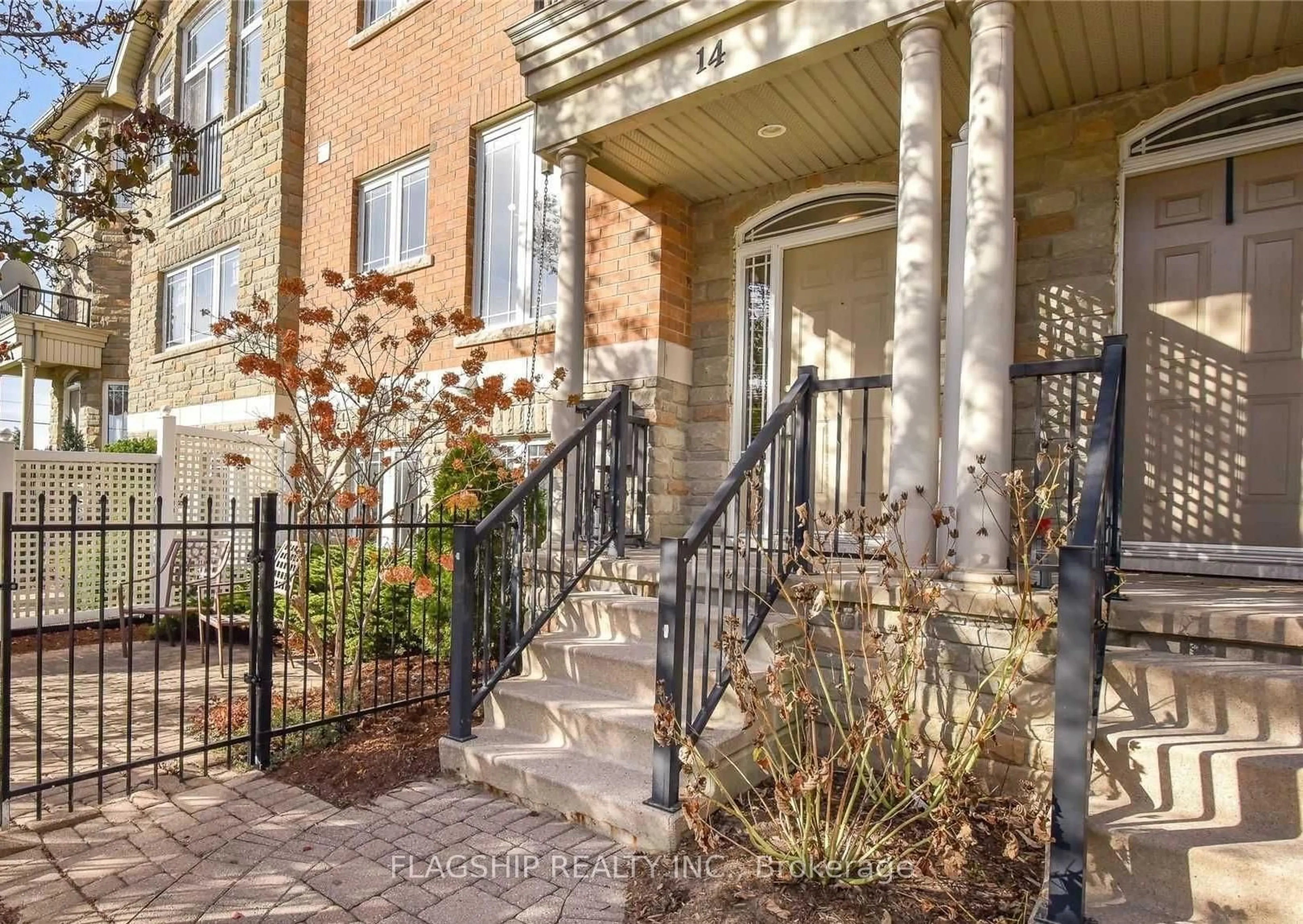 Unknown for 14 Bruce St, Cambridge Ontario N1R 8M8