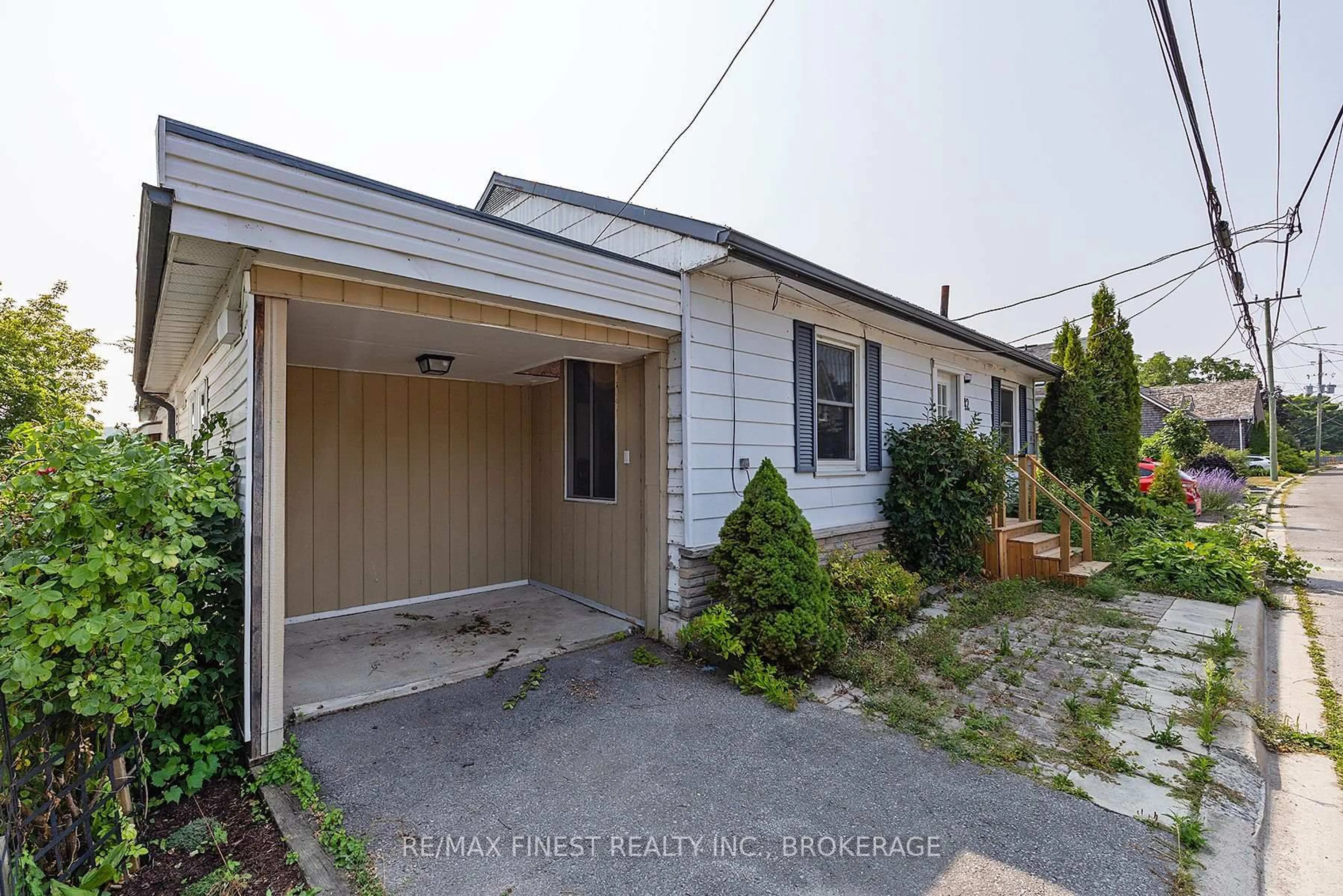 Unknown for 42A Hill St, Prince Edward County Ontario K0K 2T0