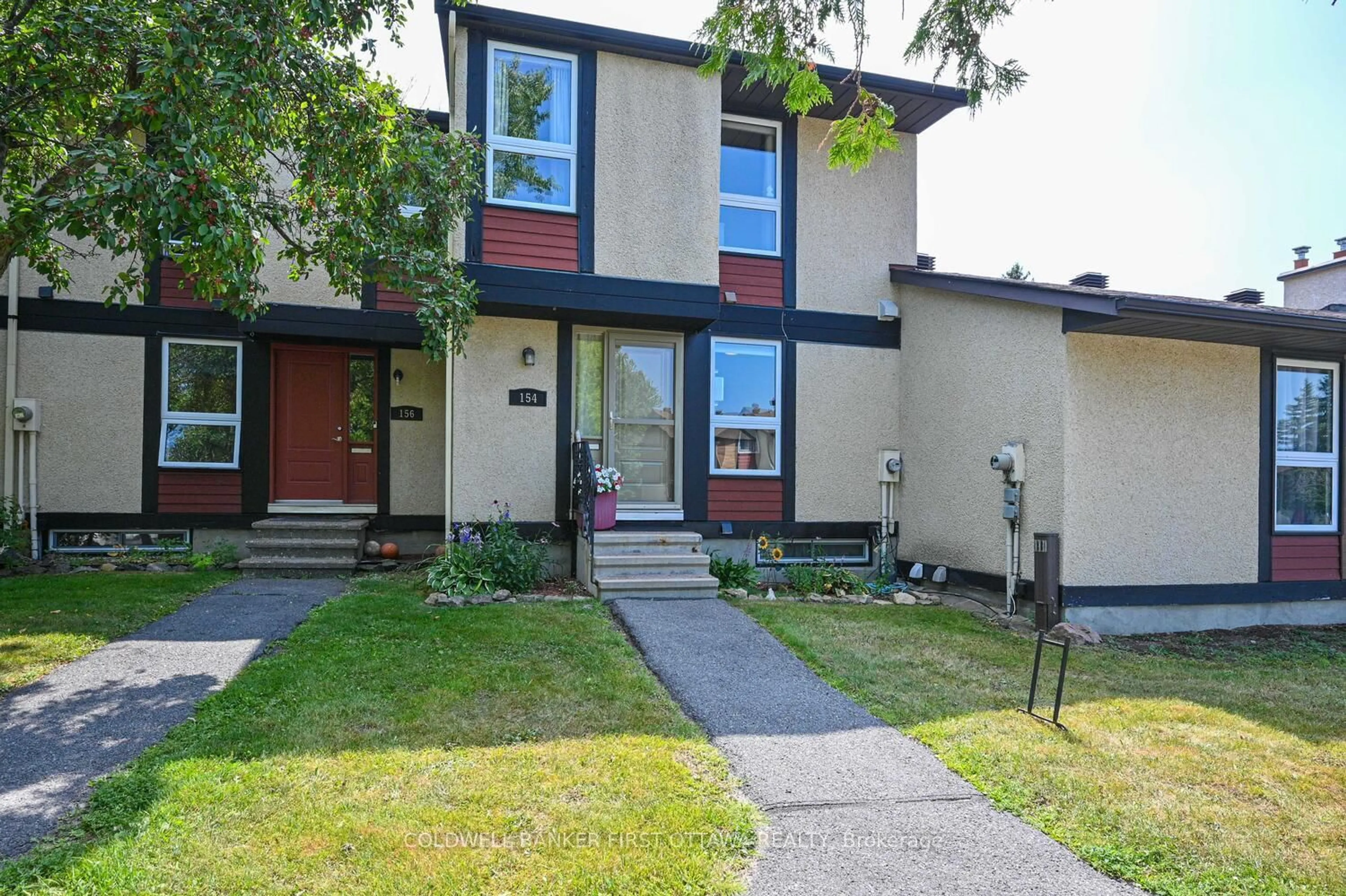 Unknown for 154 McClintock Way, Ottawa Ontario K2L 2A4