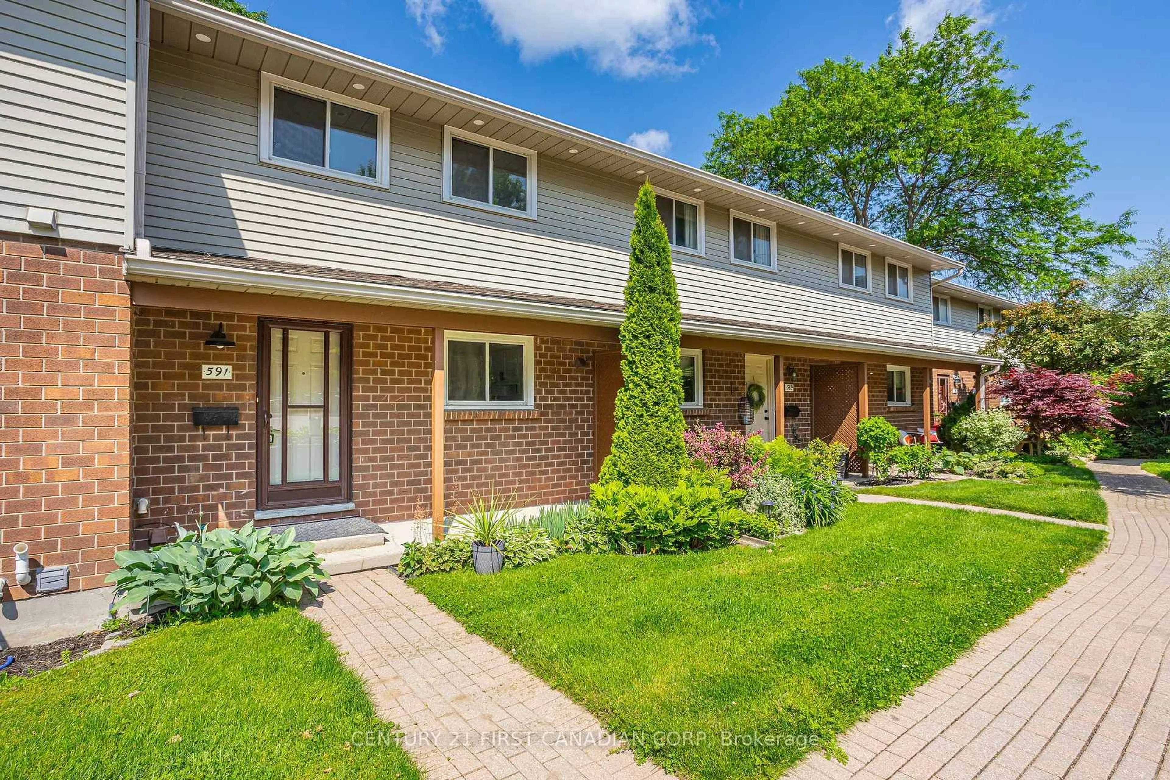 Home with brick exterior material, street for 591 Griffith St #13, London South Ontario N6K 2S5